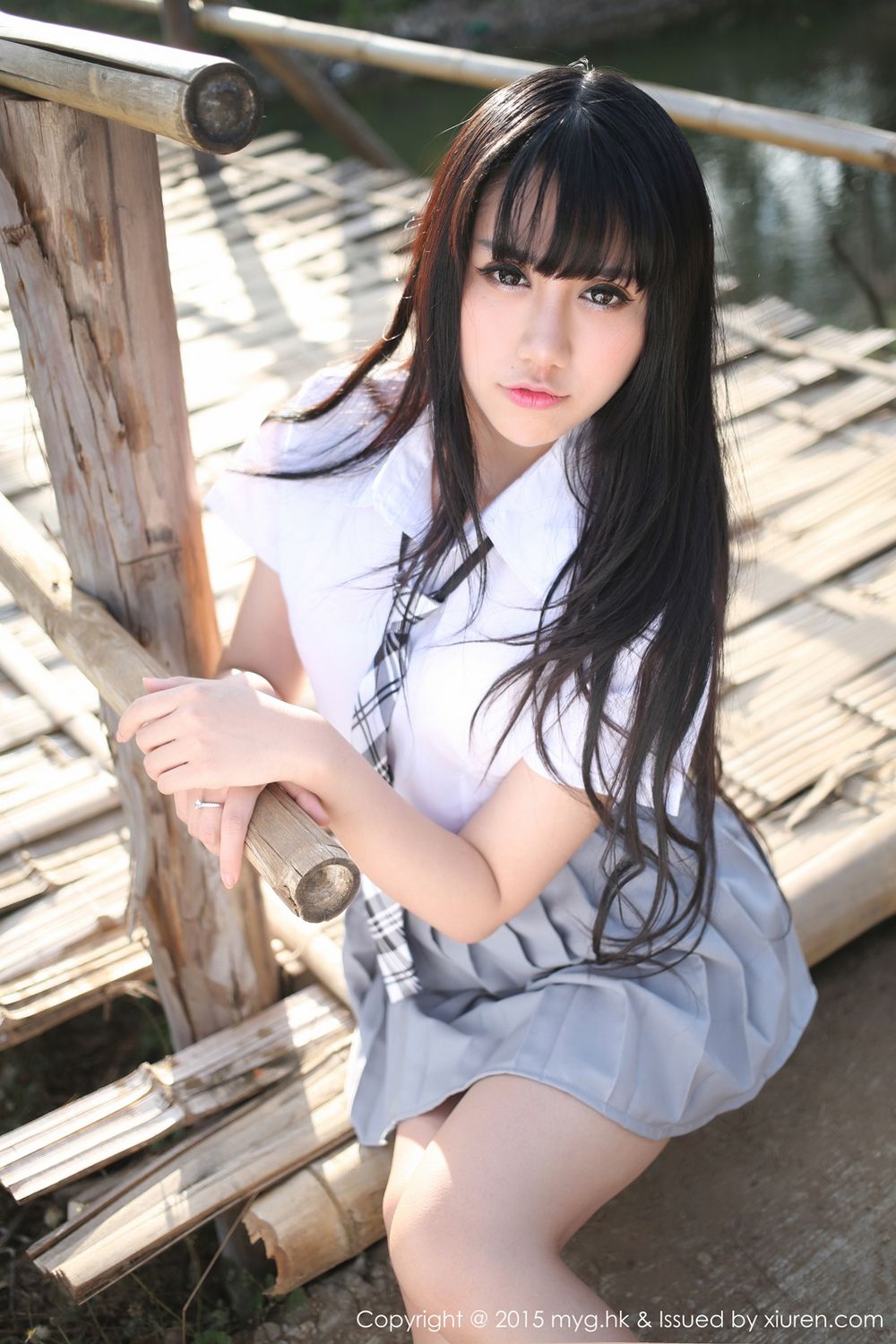 杨晓青儿《比基尼+校服外拍》 [美媛馆MyGirl] Vol.096