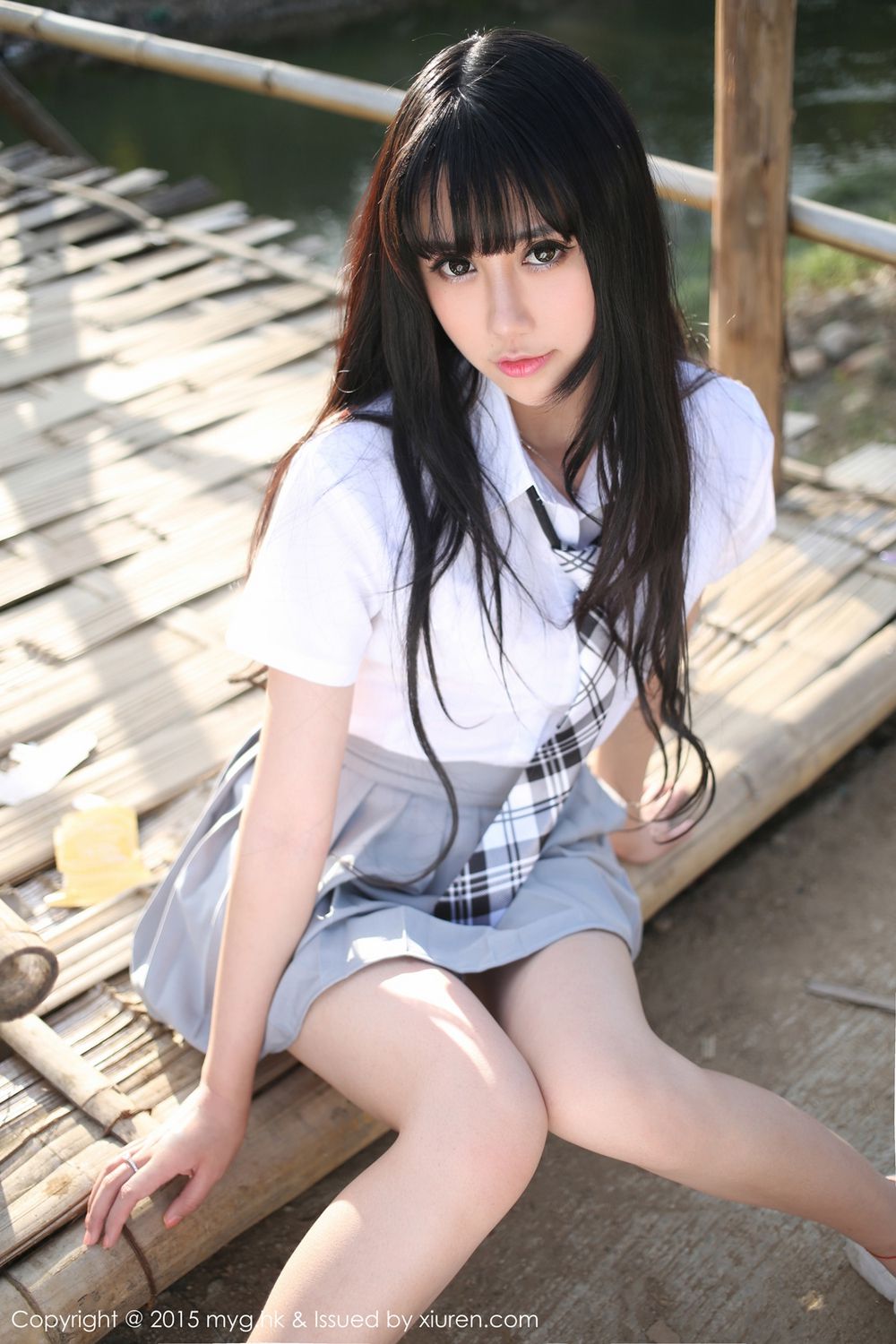 杨晓青儿《比基尼+校服外拍》 [美媛馆MyGirl] Vol.096