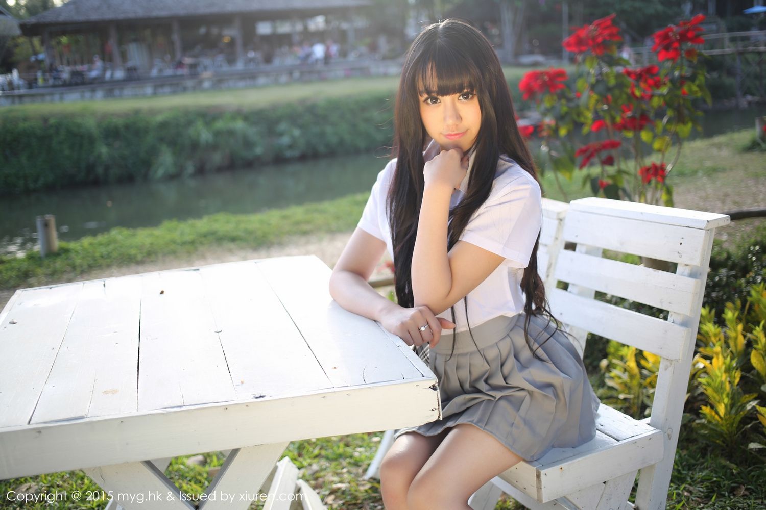杨晓青儿《比基尼+校服外拍》 [美媛馆MyGirl] Vol.096