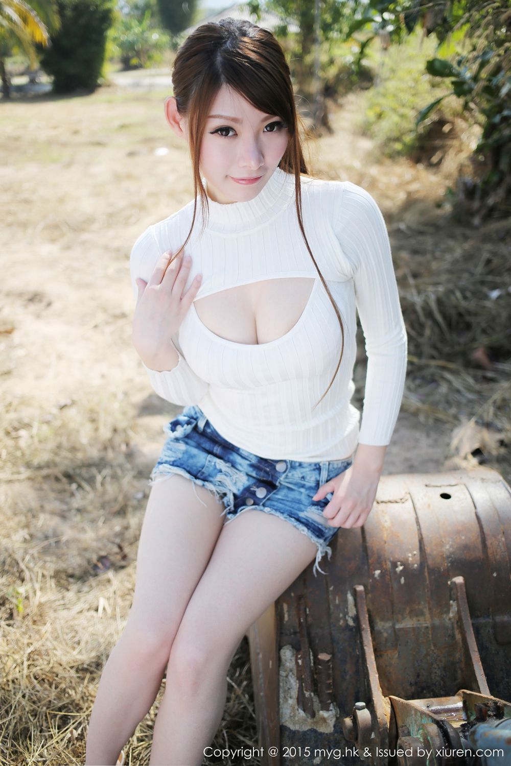 MARA醬《泰国旅拍Pai县》热裤妹子+蕾丝泳装 [美媛馆MyGirl] Vol.097