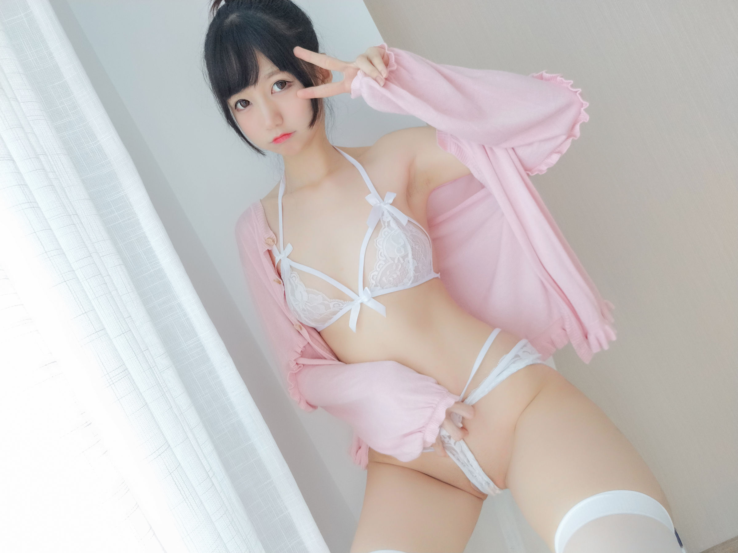 [COS福利] NAGISA魔物喵[fantia] - 夏のレースの下着