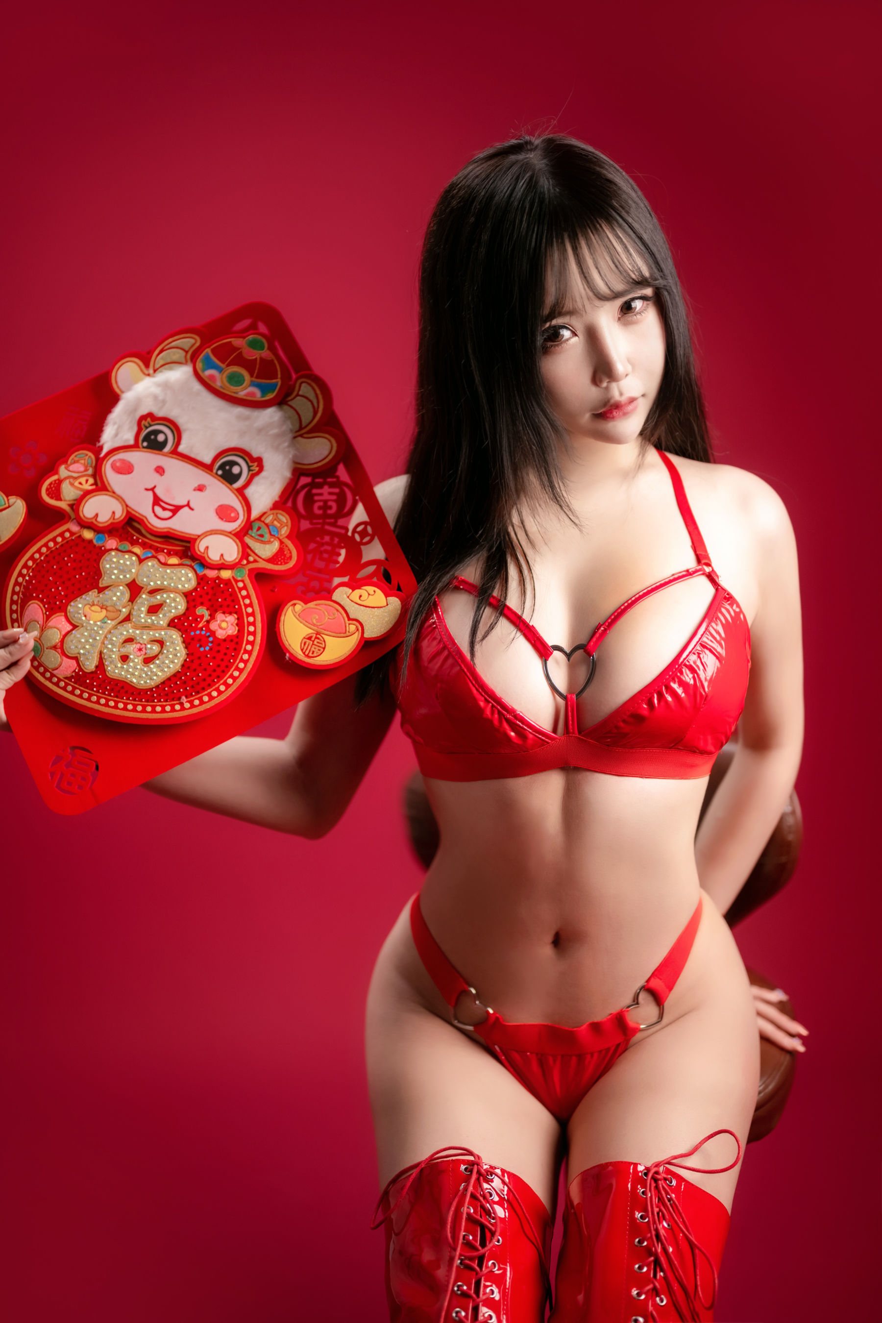 [COS福利] 二次元妹子抱走莫子aa - 金牛送福