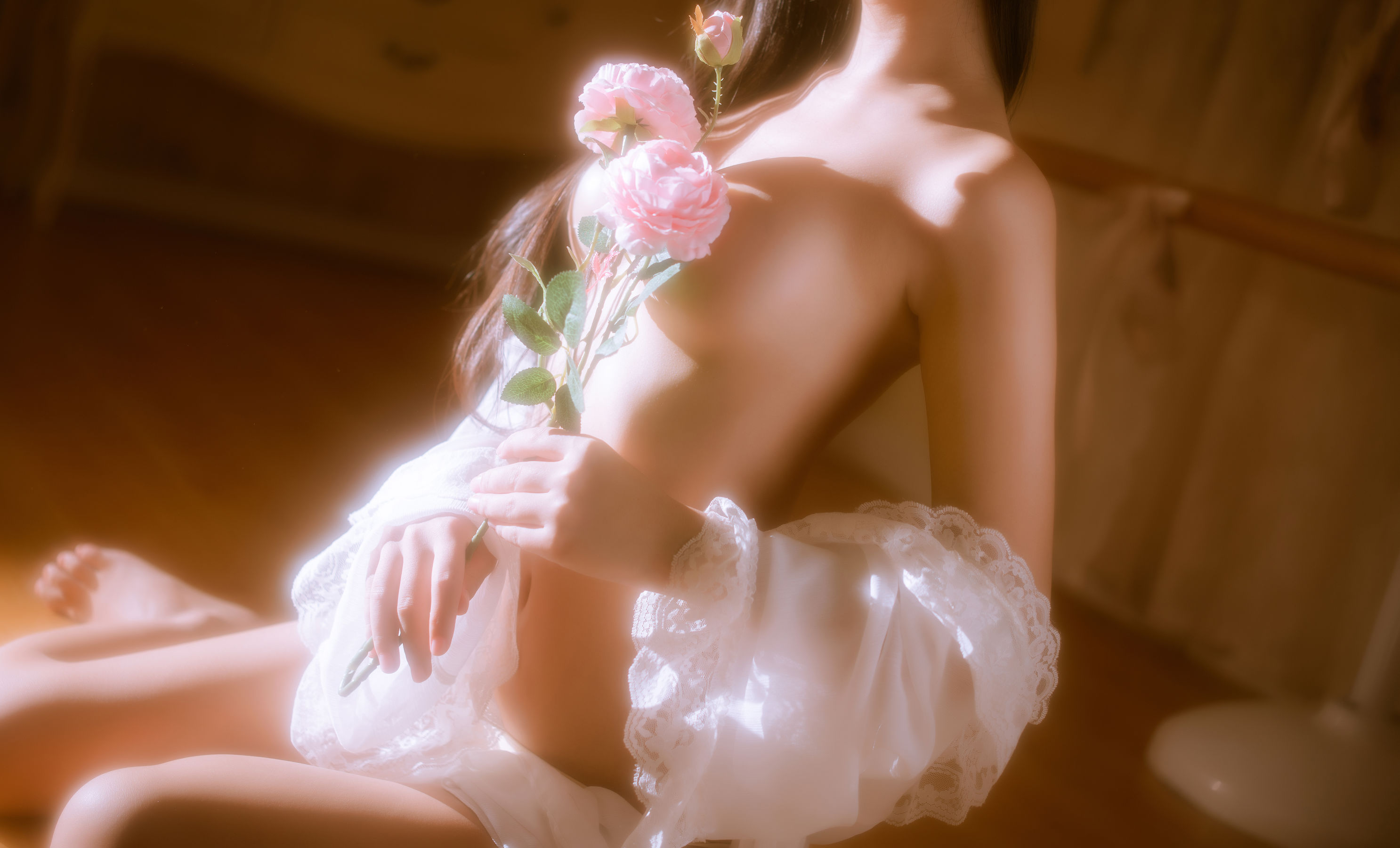 [COS福利] 阳光美少女萌芽儿o0 - 金色套装