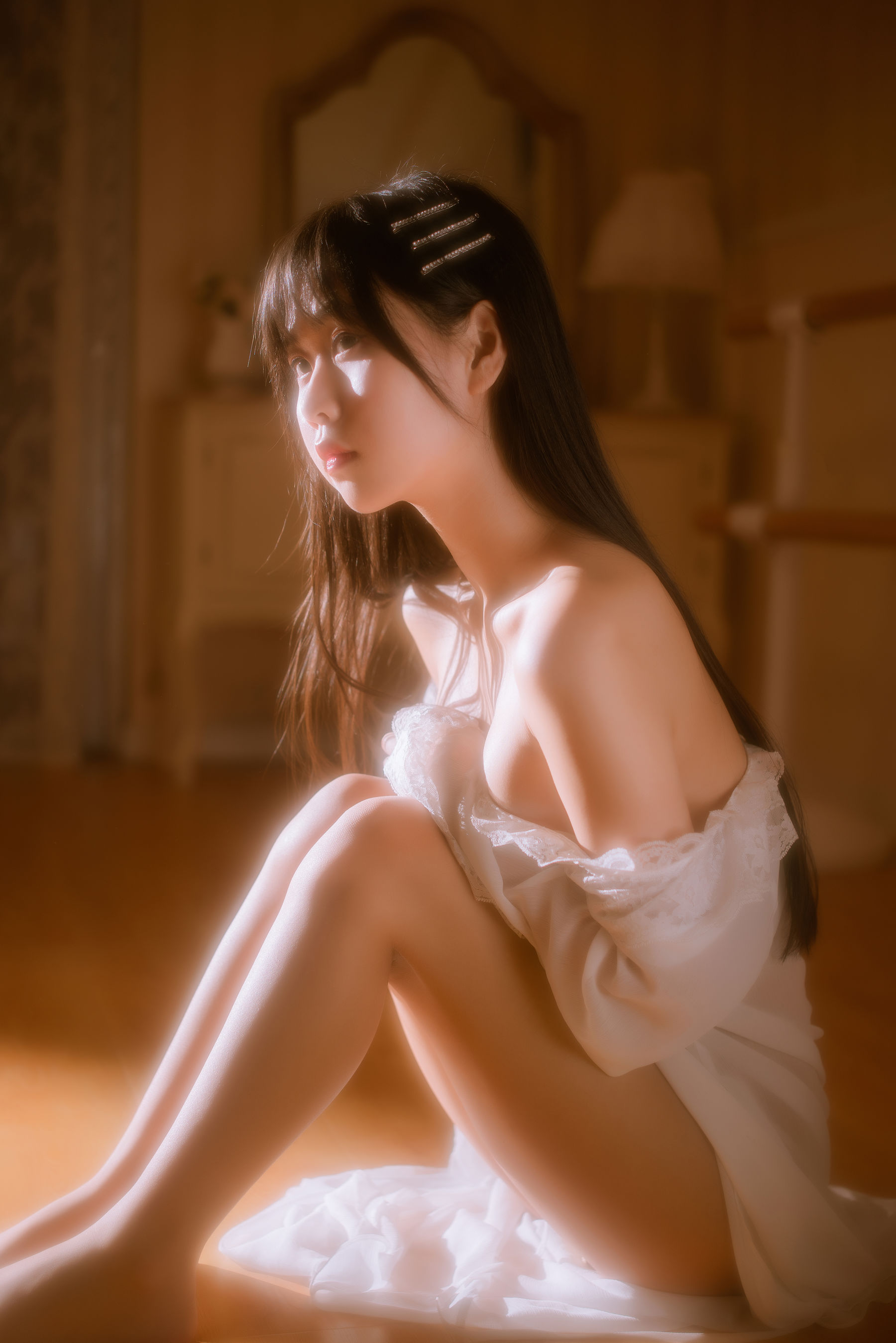 [COS福利] 阳光美少女萌芽儿o0 - 金色套装