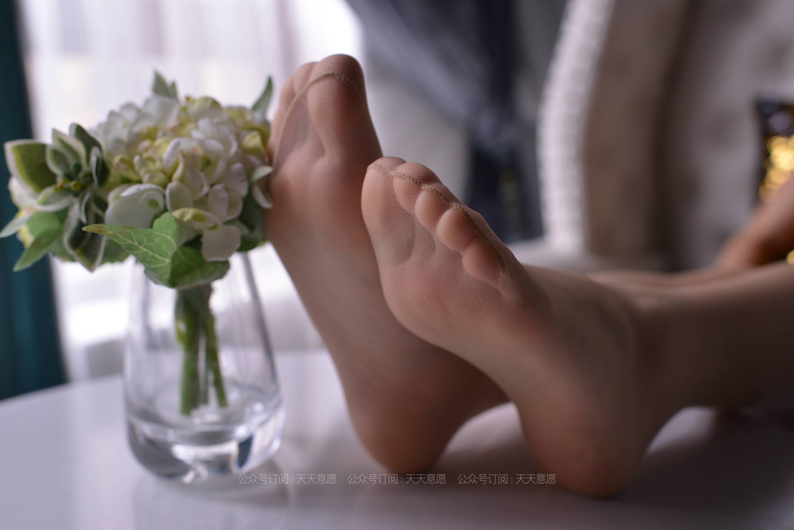 [IESS异思趣向] 丝享家 778：小婕《与花共舞》