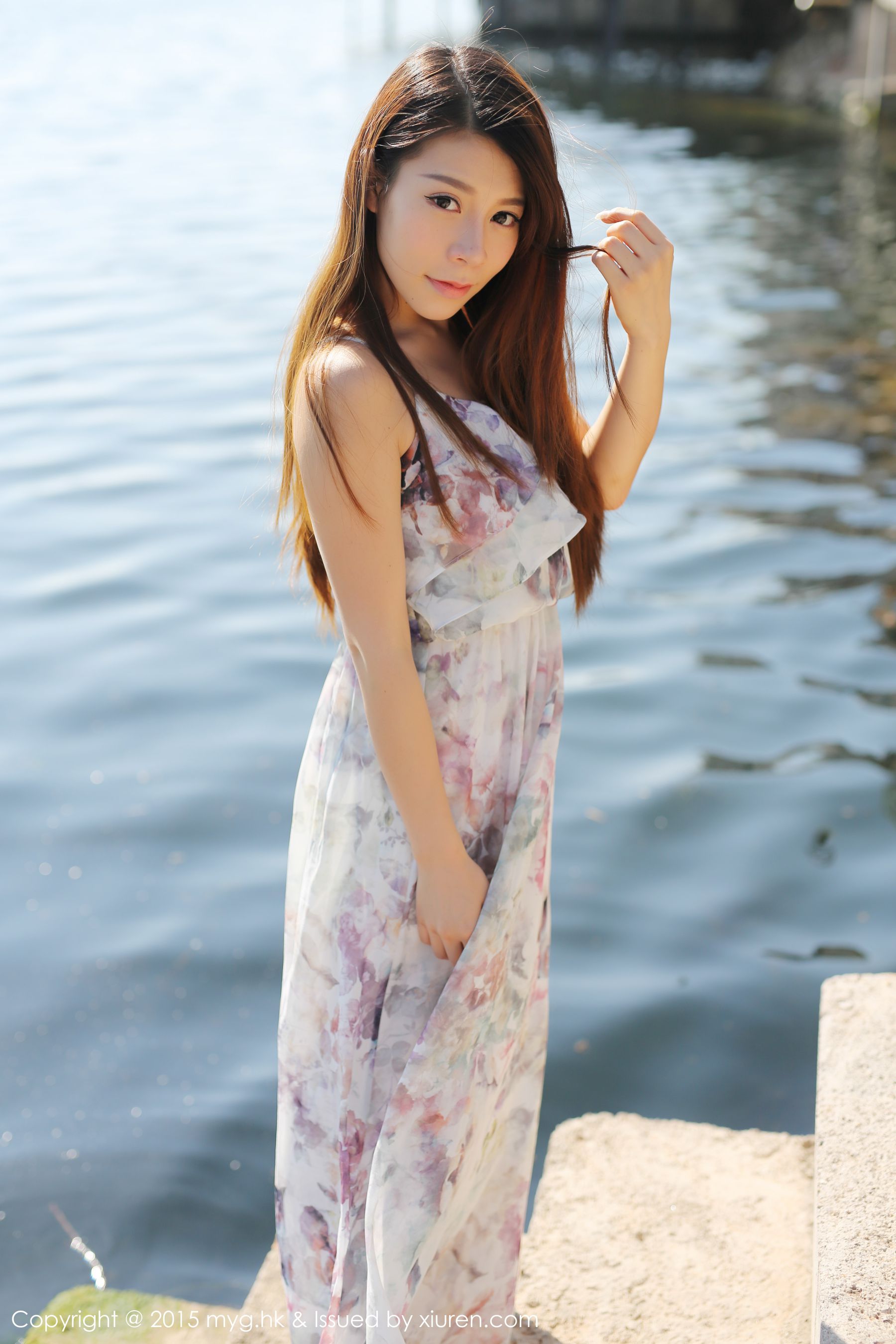 Vetiver嘉宝贝儿《小清新唯美长裙+牛仔装》 [美媛馆MyGirl] Vol.106