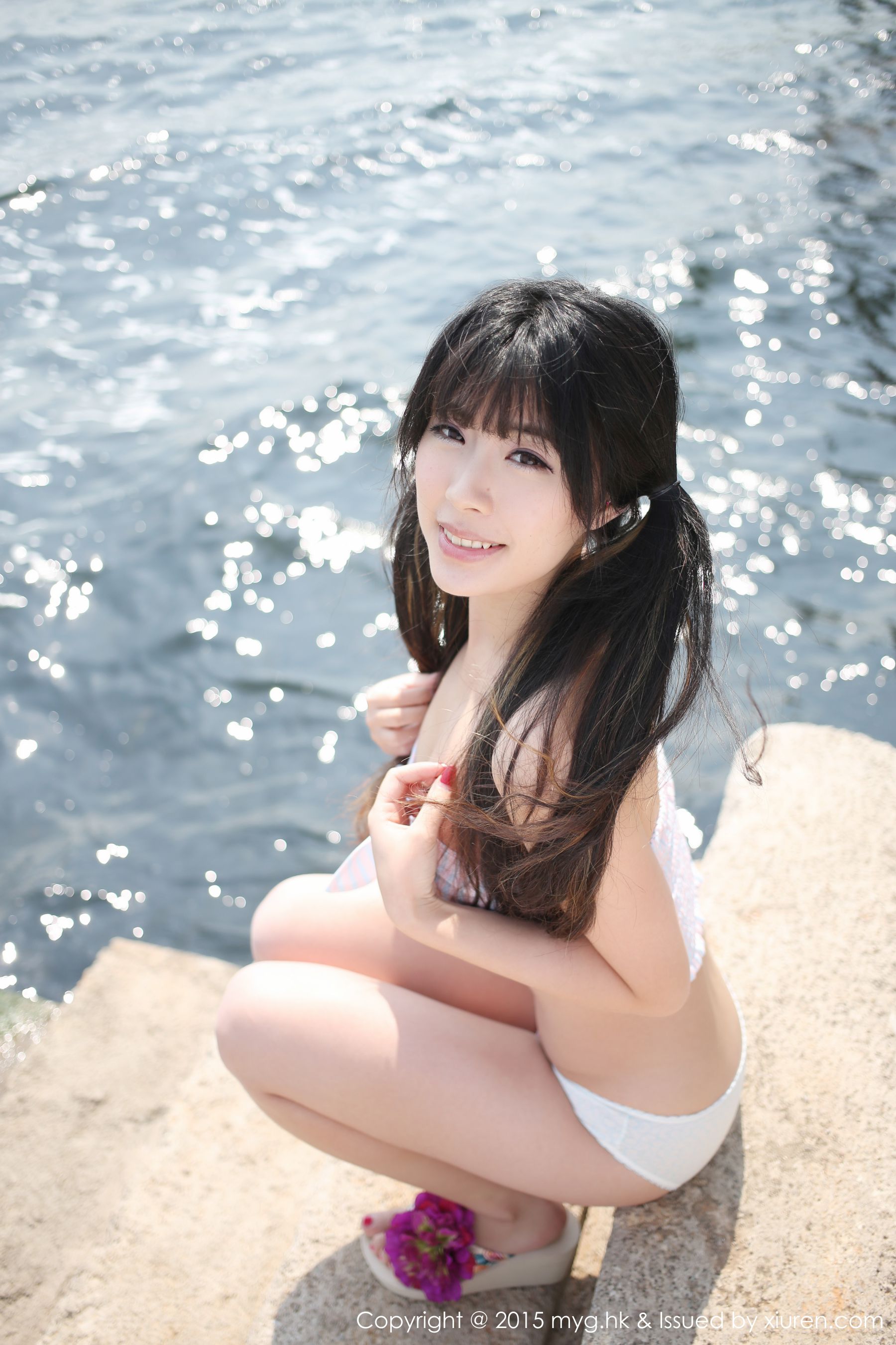 刘雪妮Verna《大理旅拍》内衣+英伦校服 [美媛馆MyGirl] Vol.108