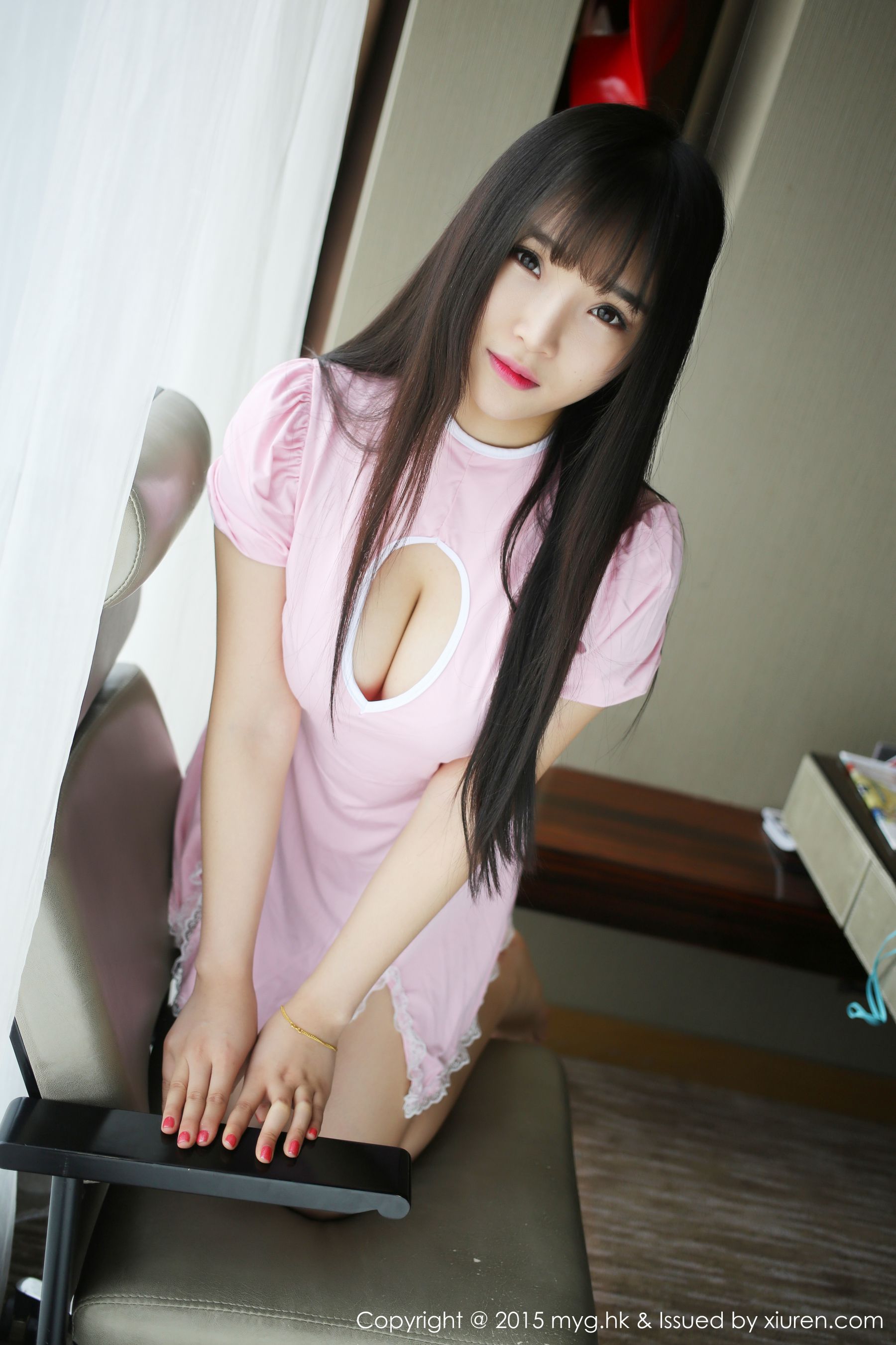 夏瑶baby《爆乳妹子私拍》 [美媛馆MyGirl] Vol.118