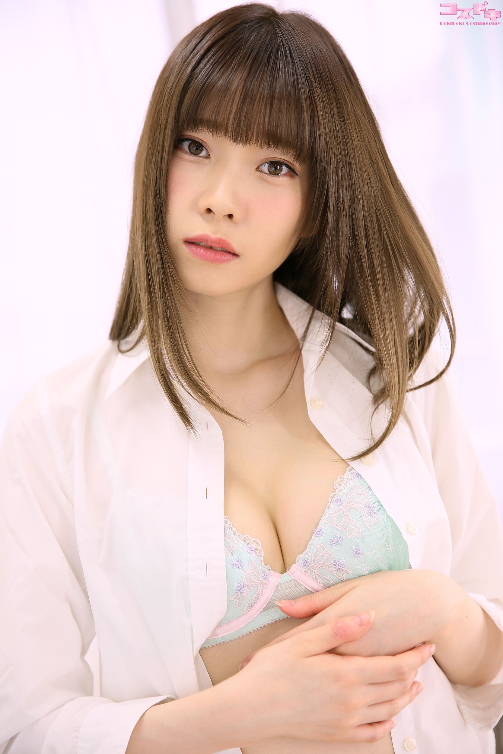 [Cosdoki] Arisa Takanashi 高梨有紗 takanashiarisa_pic_seifukucardigan2