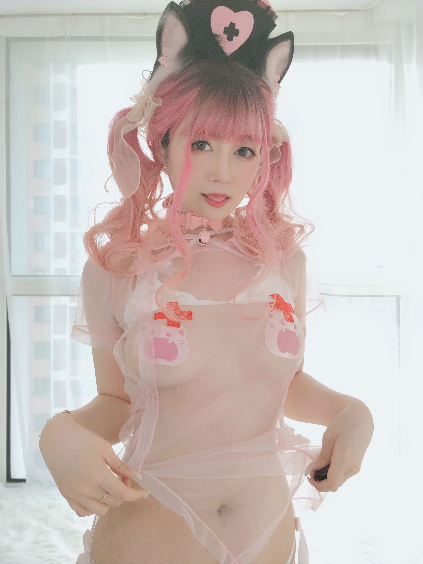 [COS福利] Coser小姐姐白银 - 猫咪护士