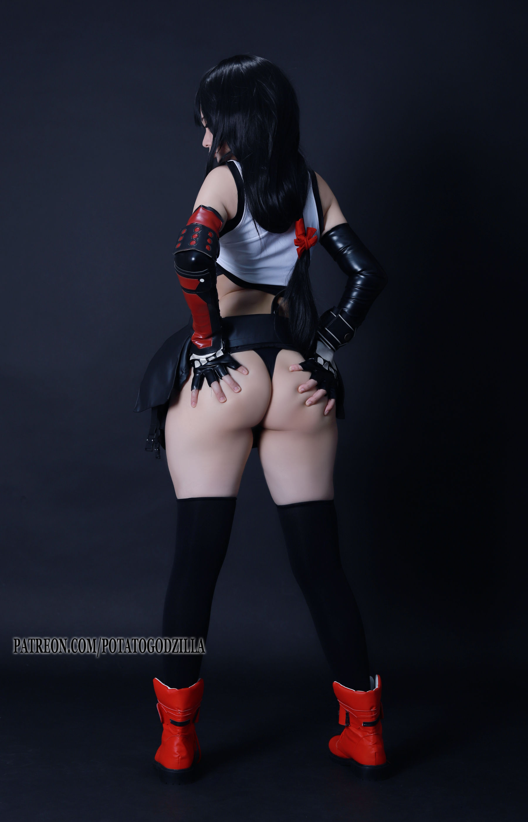 [COS福利] Coser小姐姐Potato Godzilla - Tifa