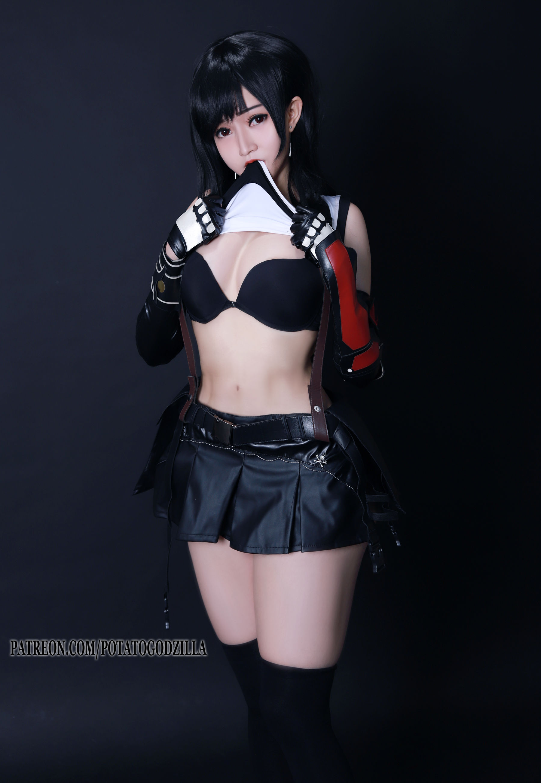 [COS福利] Coser小姐姐Potato Godzilla - Tifa