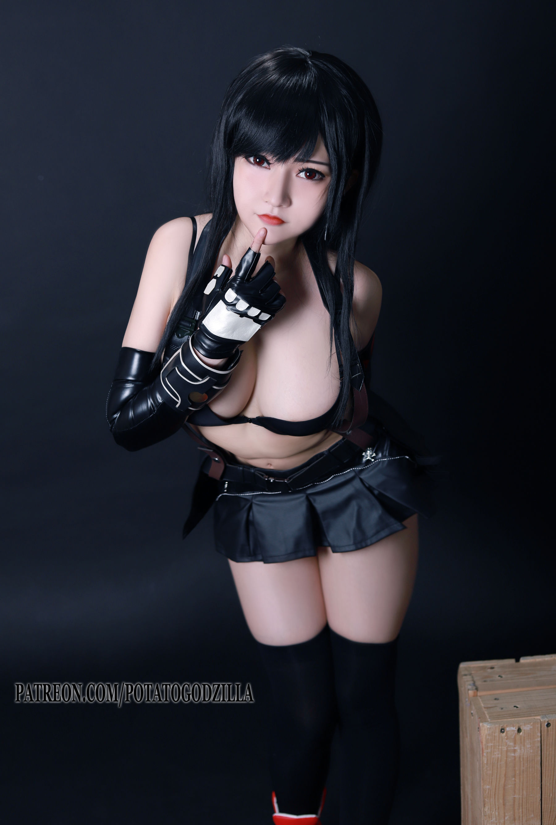 [COS福利] Coser小姐姐Potato Godzilla - Tifa