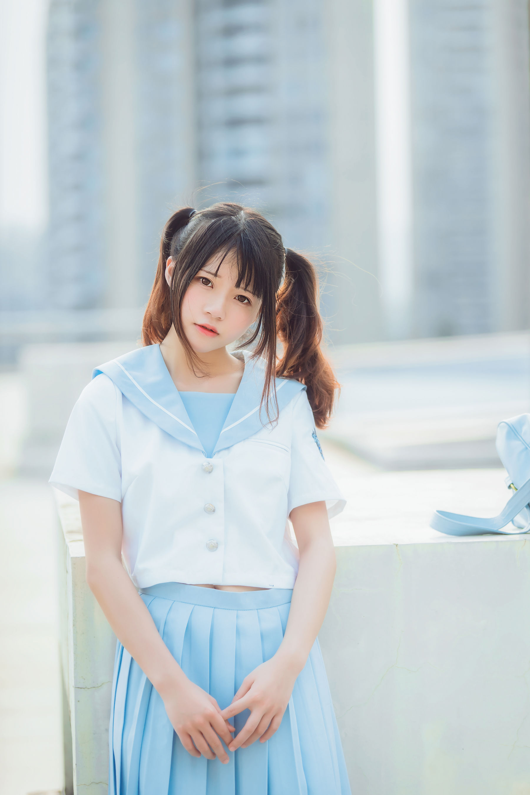 [COS福利] 桜桃喵 - 少女之微风轻轻起