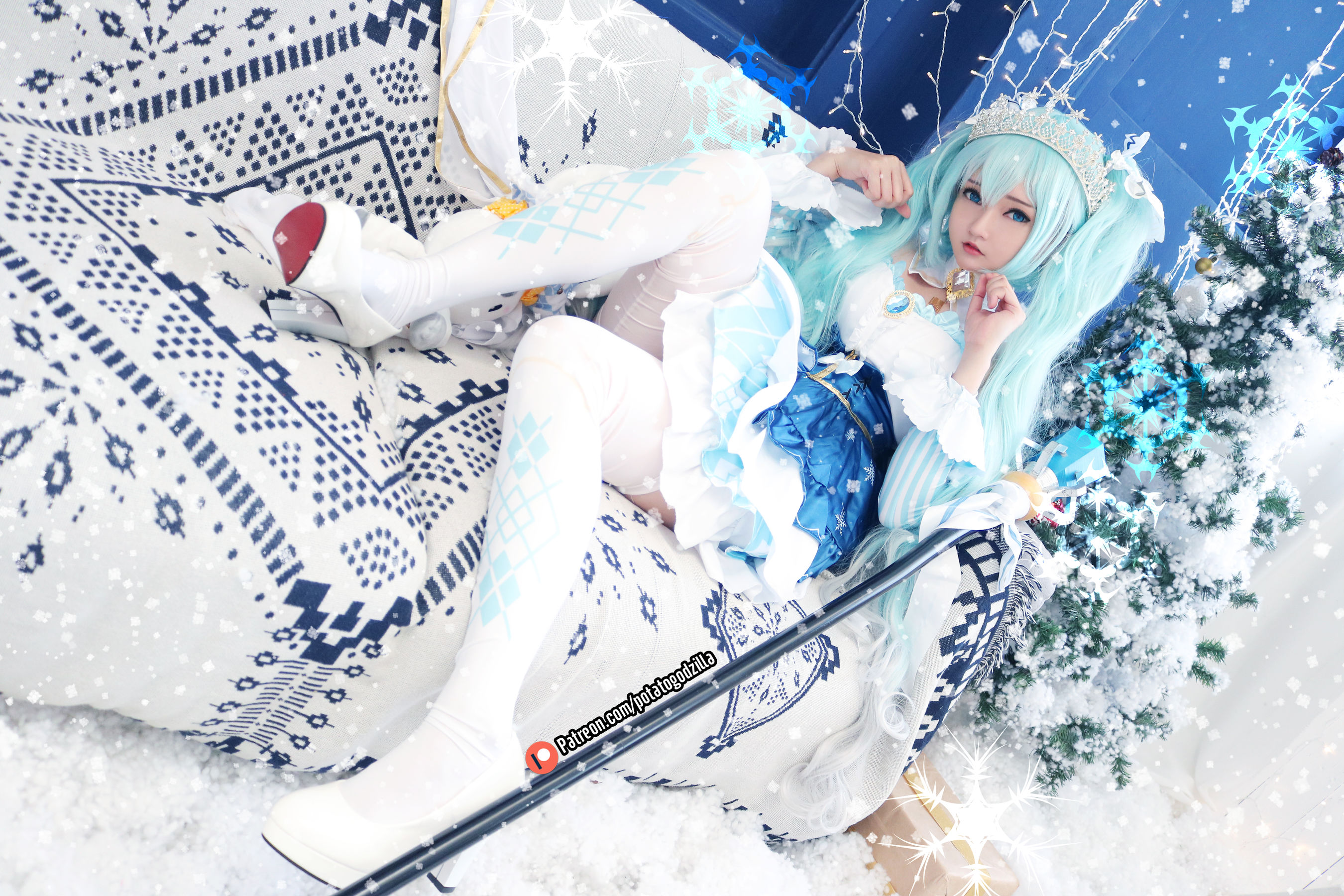 [COS福利] Coser小姐姐Potato Godzilla - Snow Miku