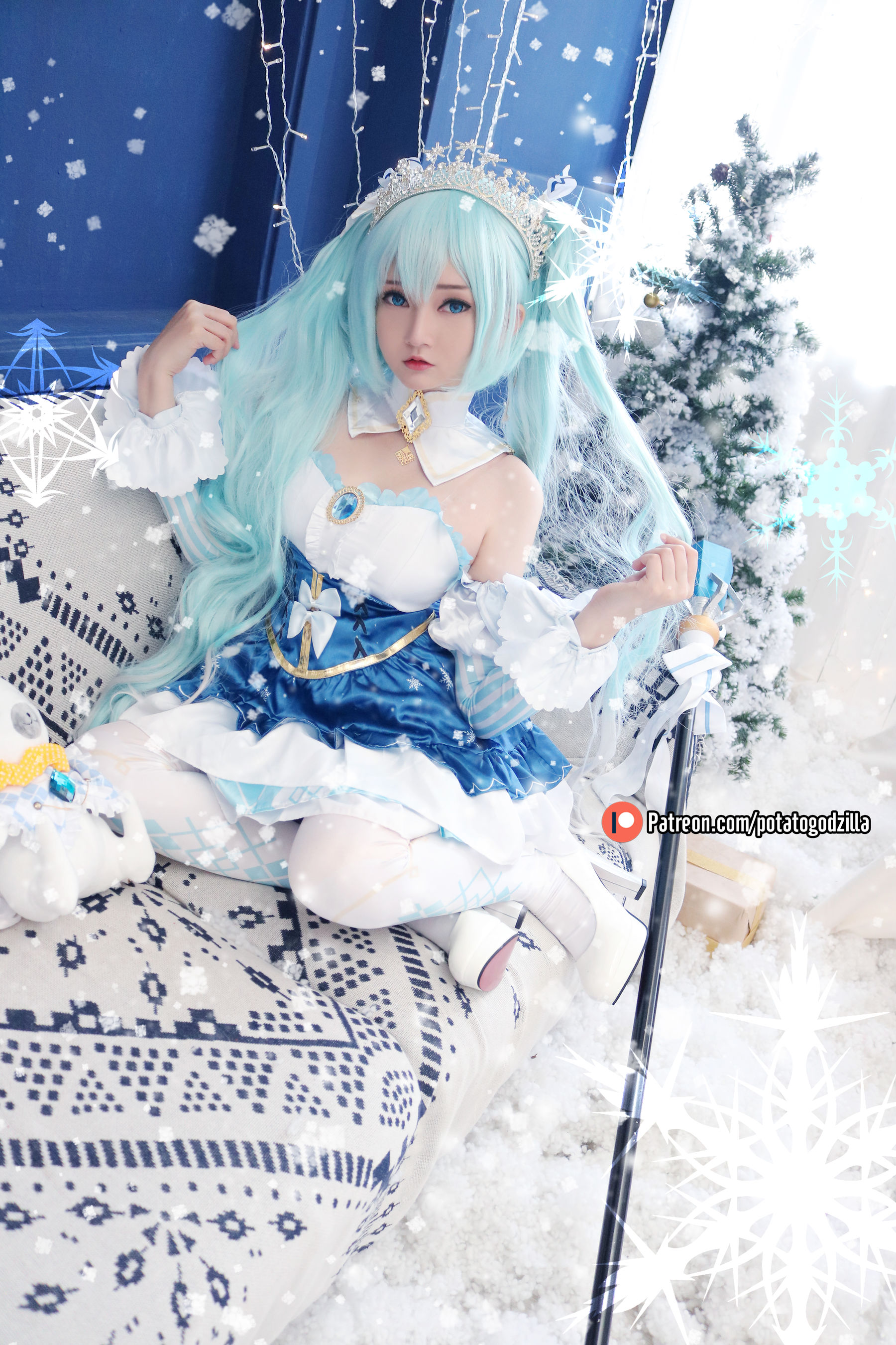 [COS福利] Coser小姐姐Potato Godzilla - Snow Miku