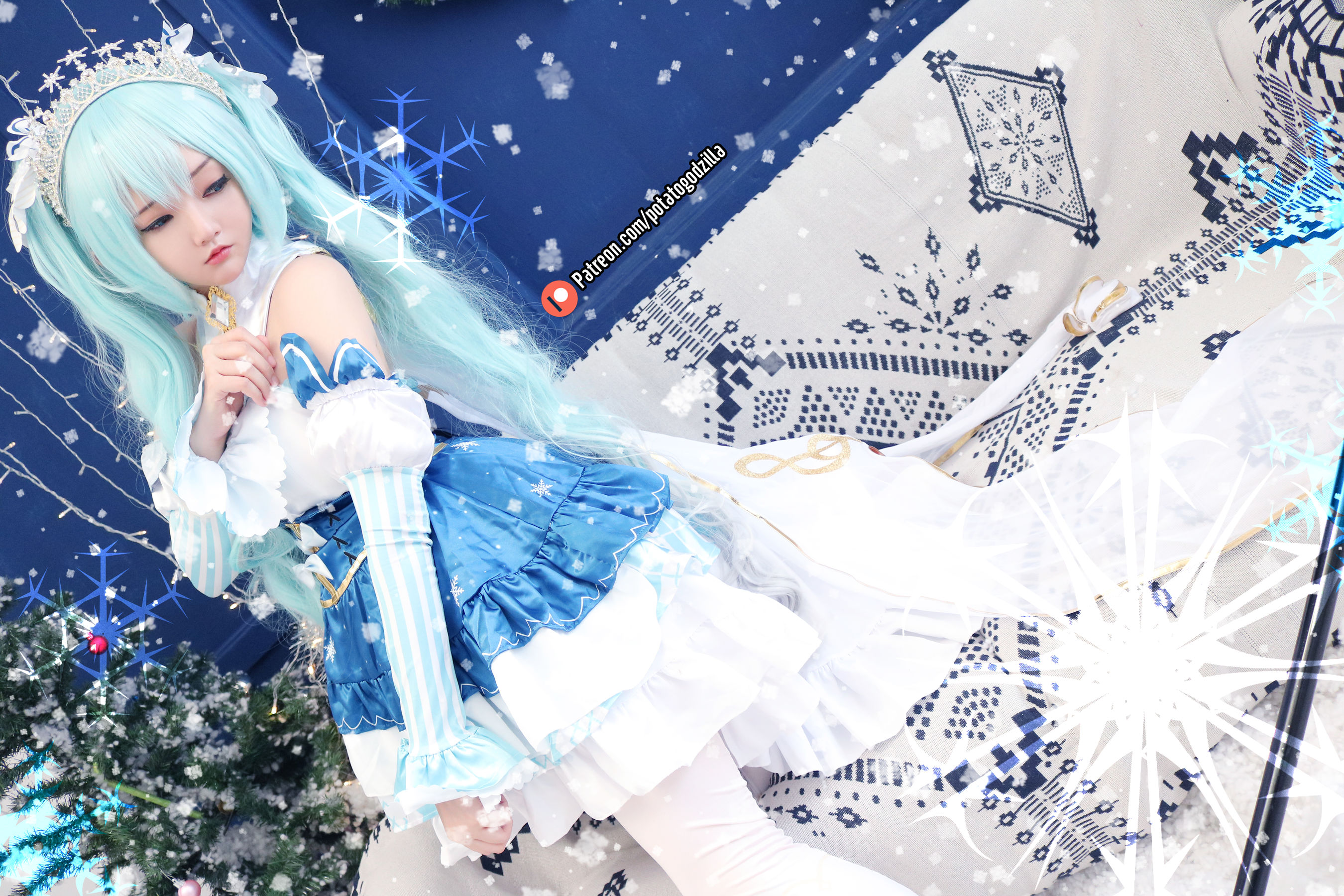 [COS福利] Coser小姐姐Potato Godzilla - Snow Miku