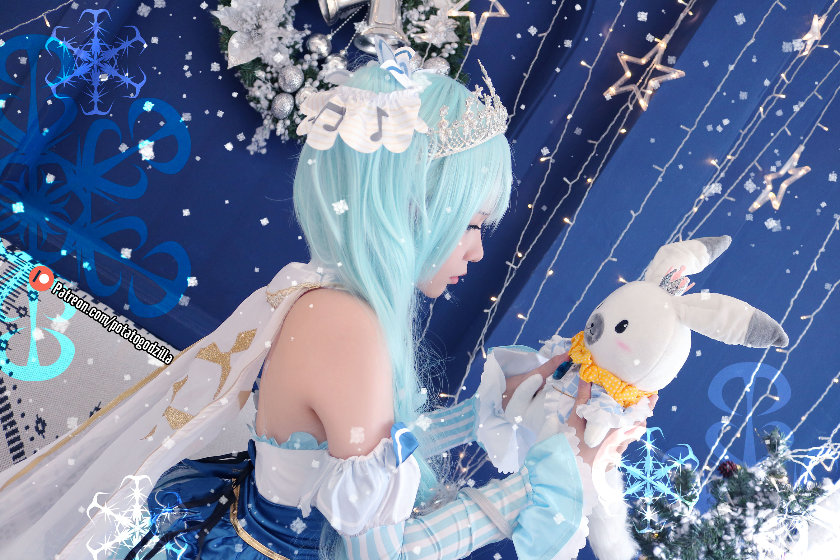 [COS福利] Coser小姐姐Potato Godzilla - Snow Miku