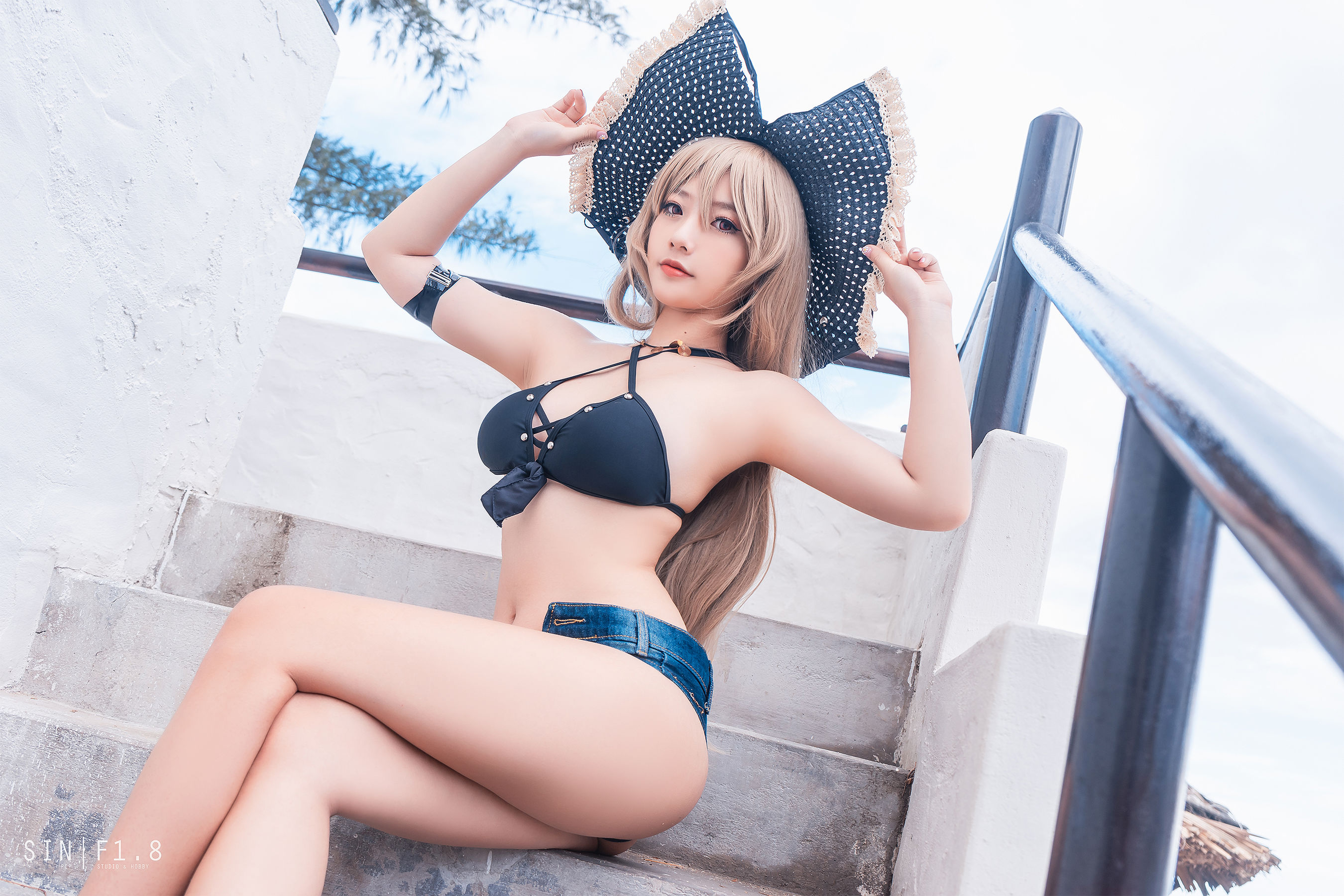 [COS福利] Messie Huang - Jean Bart swimsuit