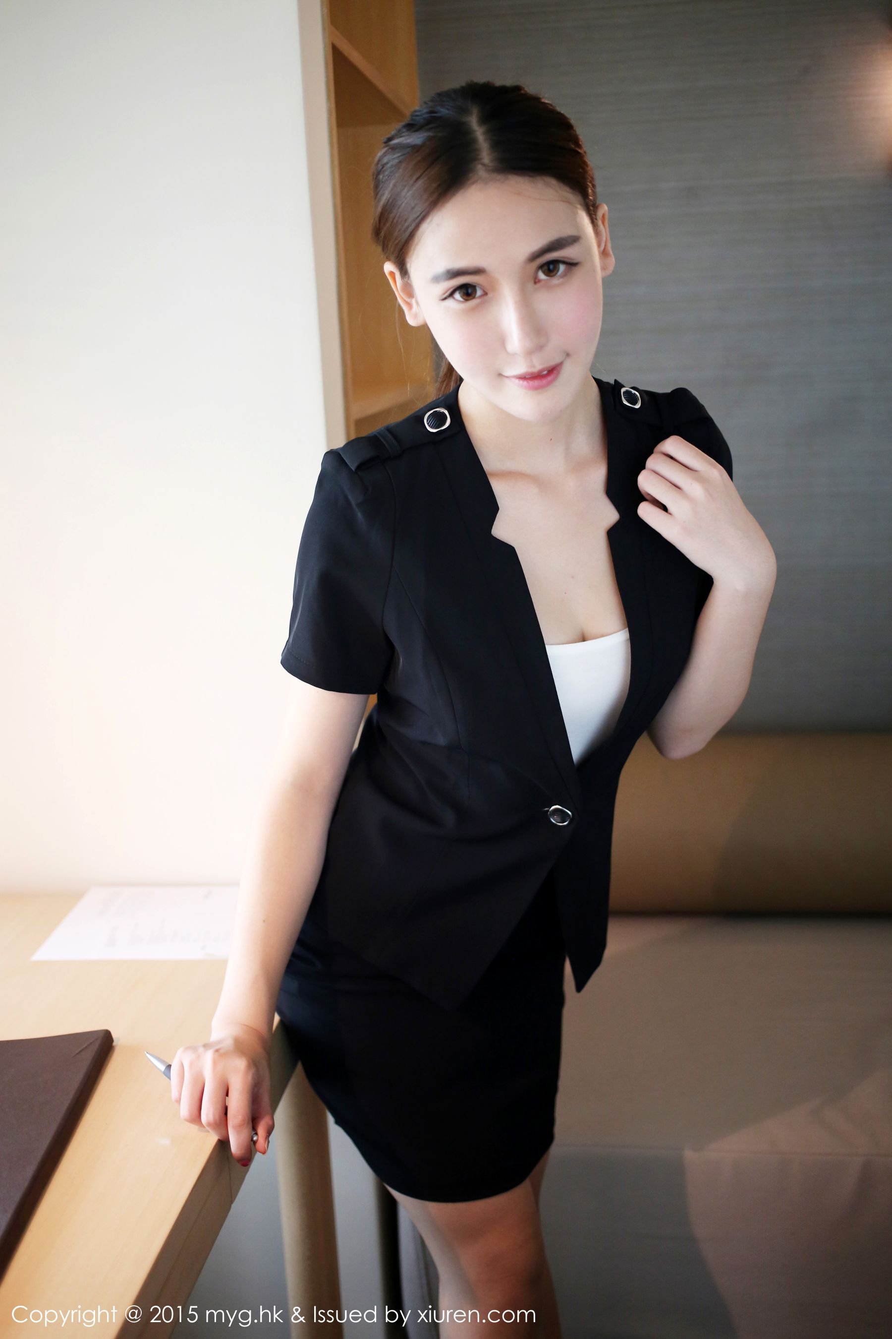 熊吖BOBO《老师制服诱惑》 [美媛馆MyGirl] Vol.161