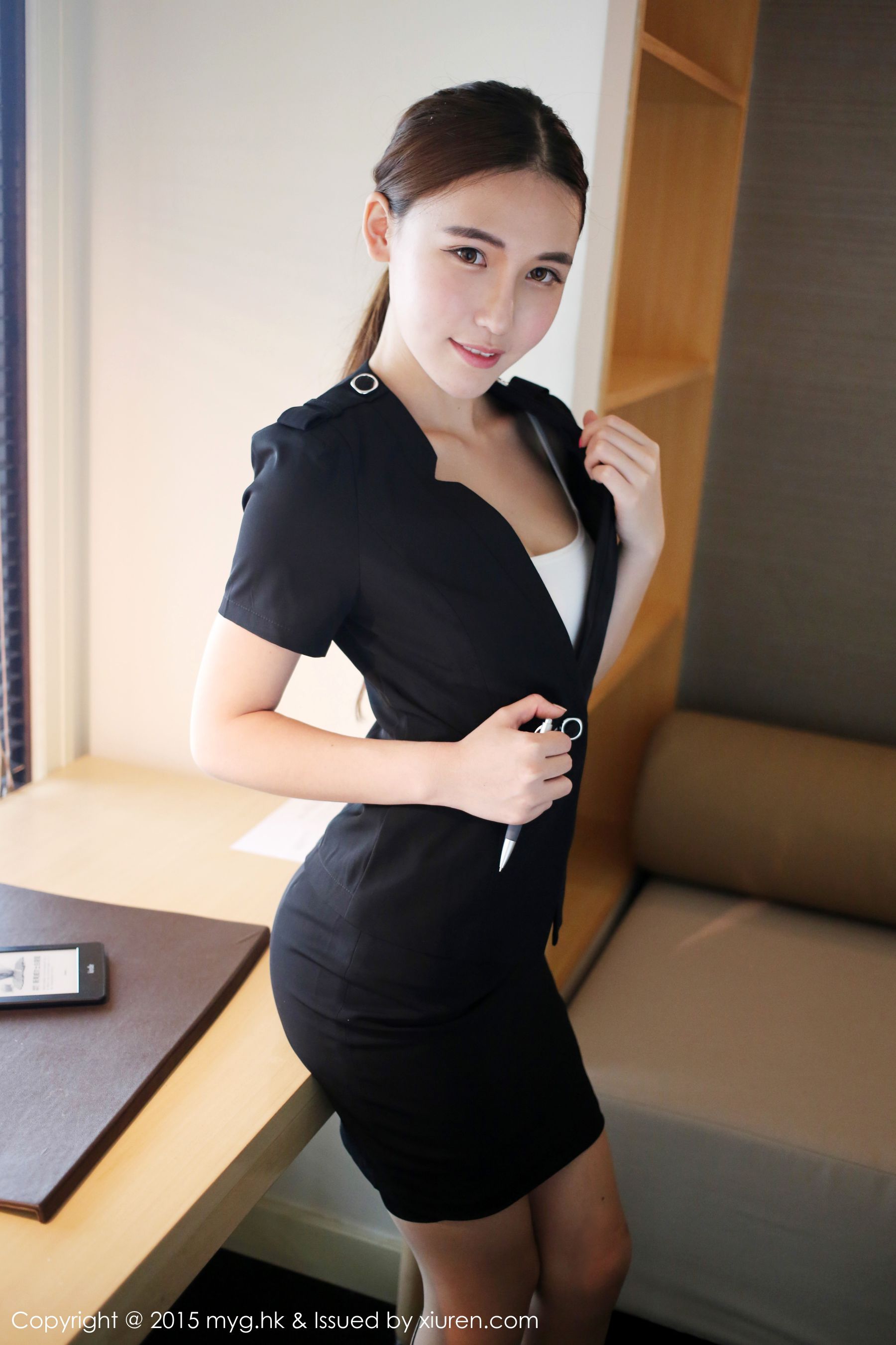 熊吖BOBO《老师制服诱惑》 [美媛馆MyGirl] Vol.161