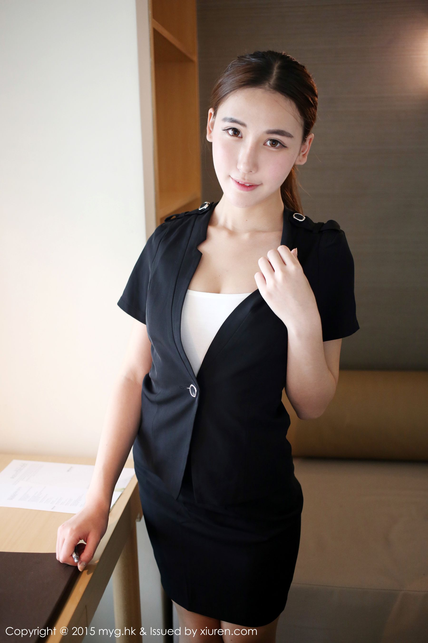 熊吖BOBO《老师制服诱惑》 [美媛馆MyGirl] Vol.161