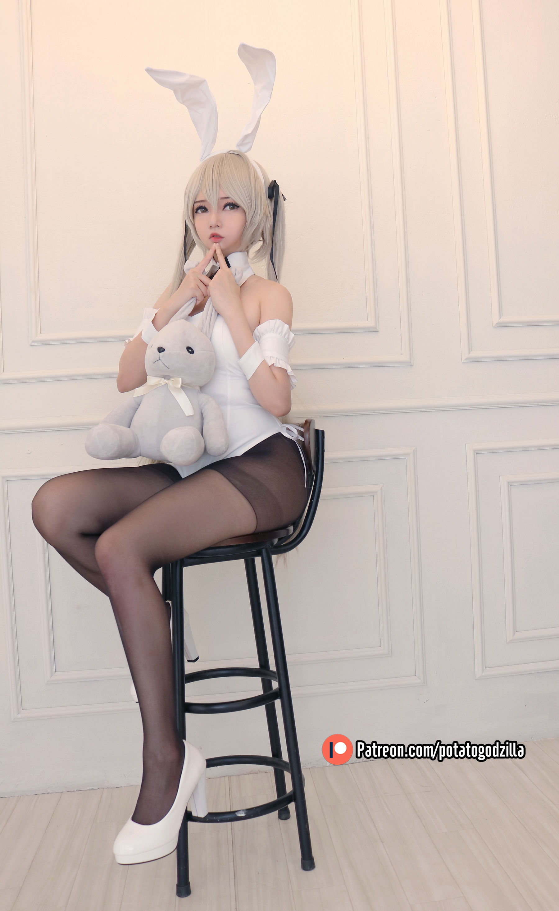 [COS福利] Coser小姐姐Potato Godzilla - Sora Kasugano Bunny Suit