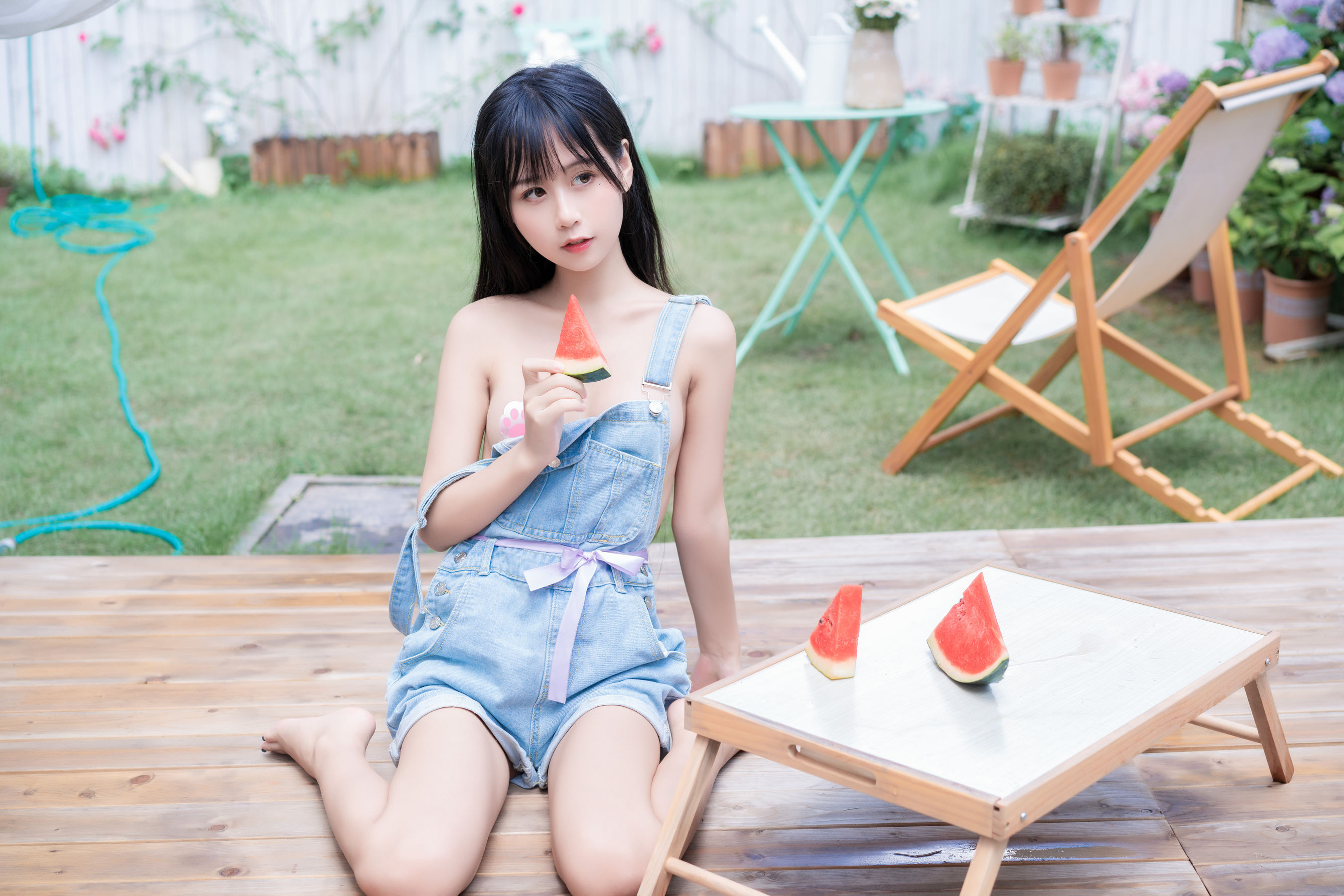[COS福利] 阳光美少女萌芽儿o0 - 西瓜与夏天