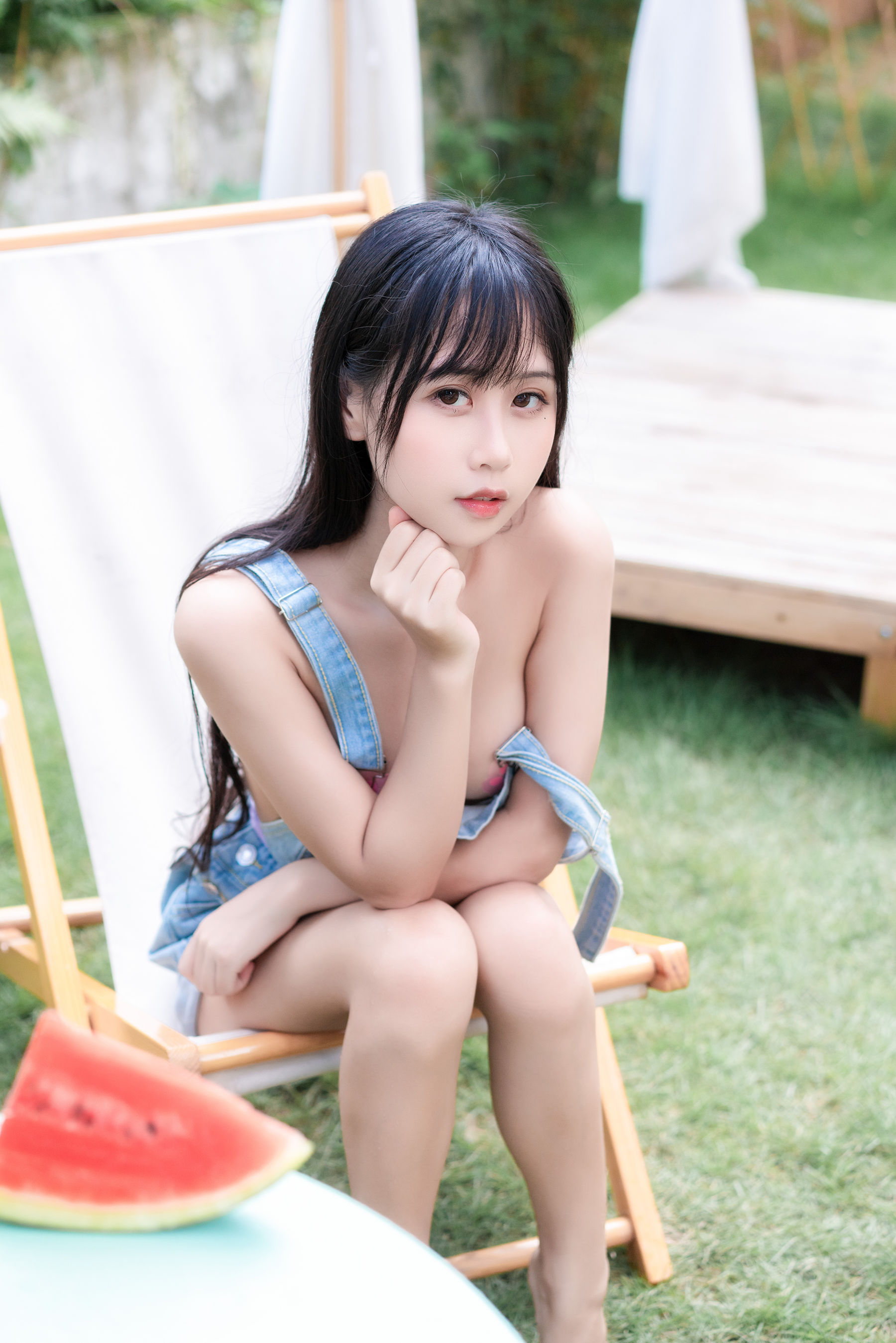 [COS福利] 阳光美少女萌芽儿o0 - 西瓜与夏天