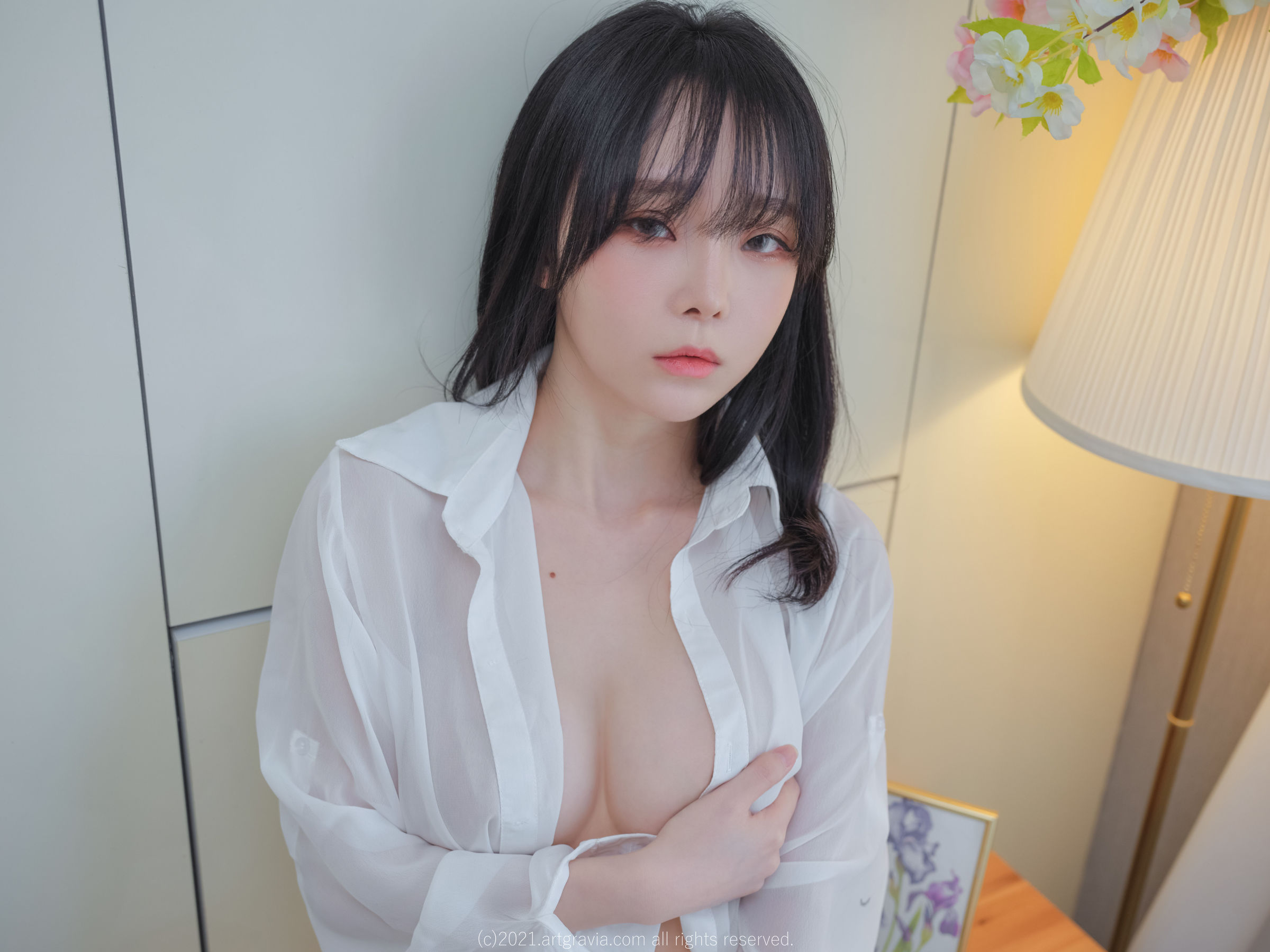 [ARTGRAVIA] VOL.261 Ming Sunha - 白衬衫女友居家诱惑