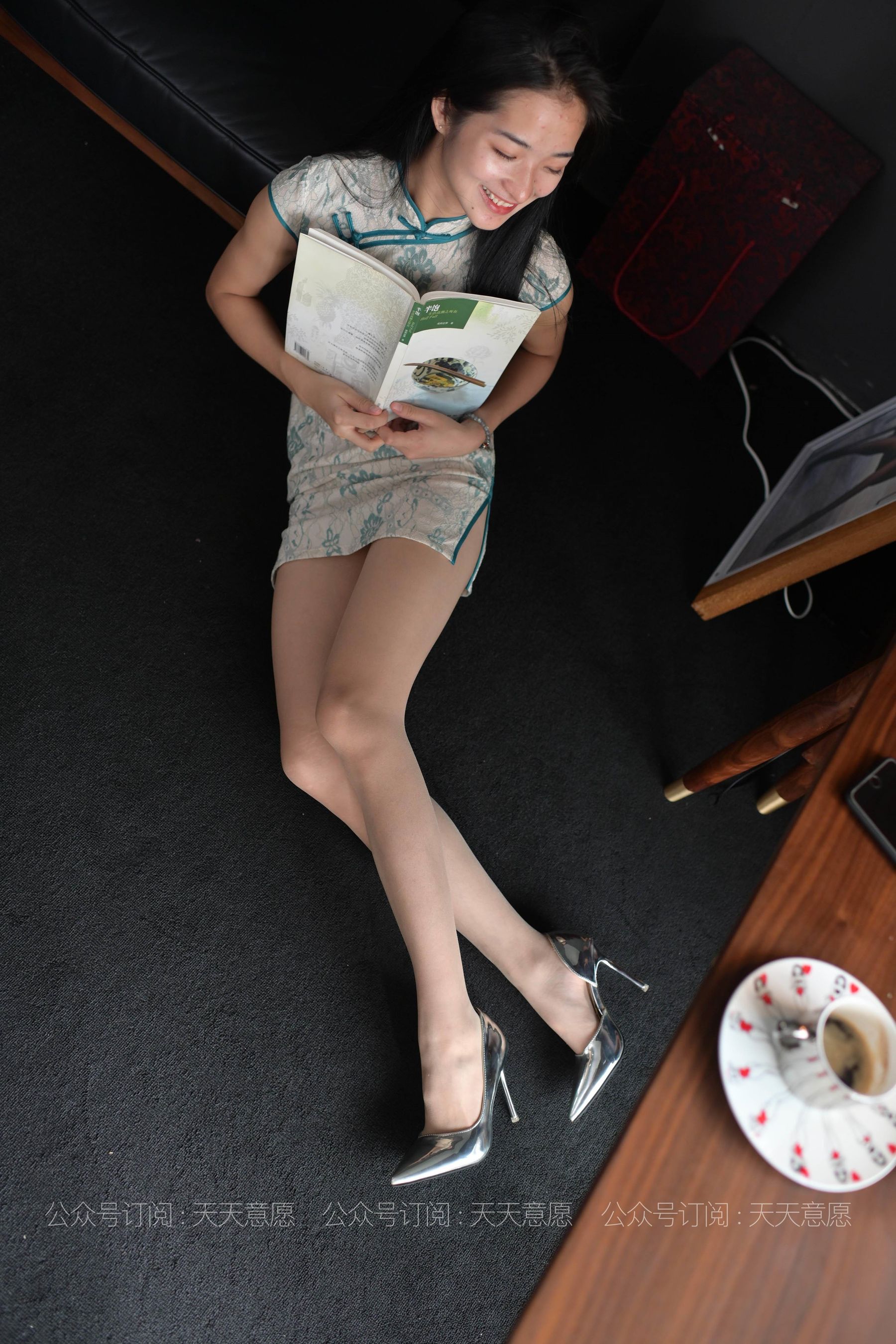 [IESS异思趣向] 丝享家 788：宁宁《爱看书的旗袍美女》