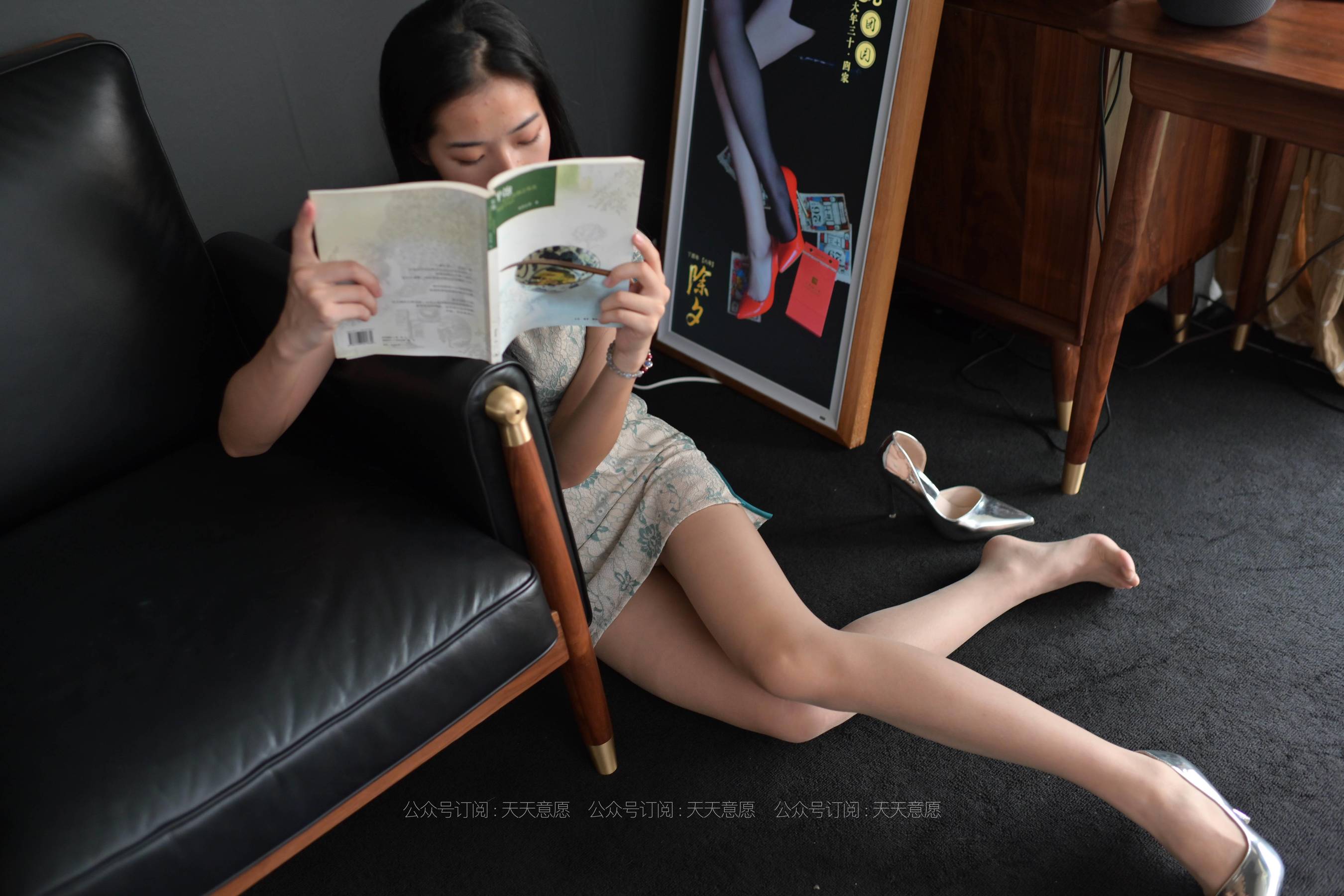 [IESS异思趣向] 丝享家 788：宁宁《爱看书的旗袍美女》