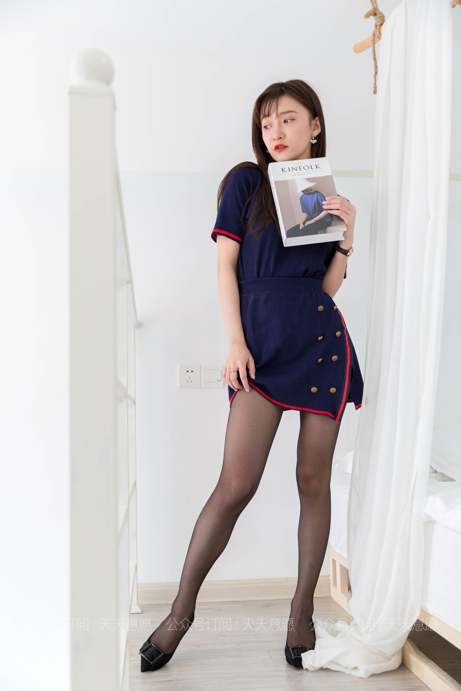 [IESS异思趣向] 丝享家 791：秋秋《迷人的红色花边》
