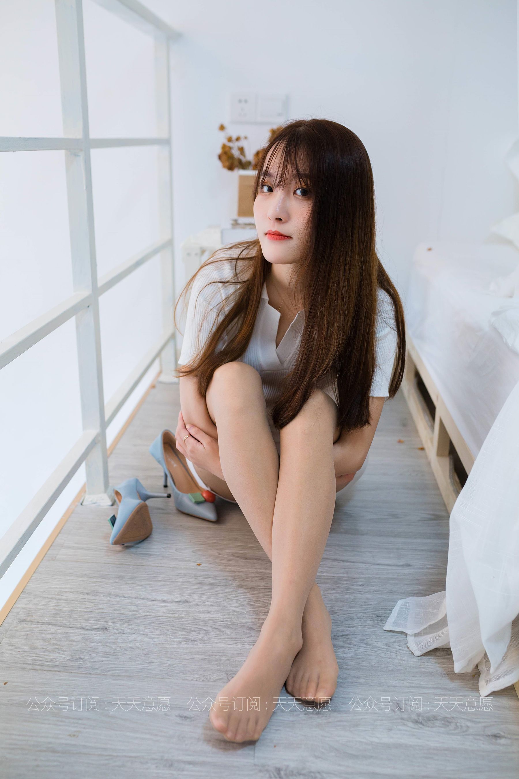 [IESS异思趣向] 丝享家 801：婉苹《自愈系白色玫瑰》