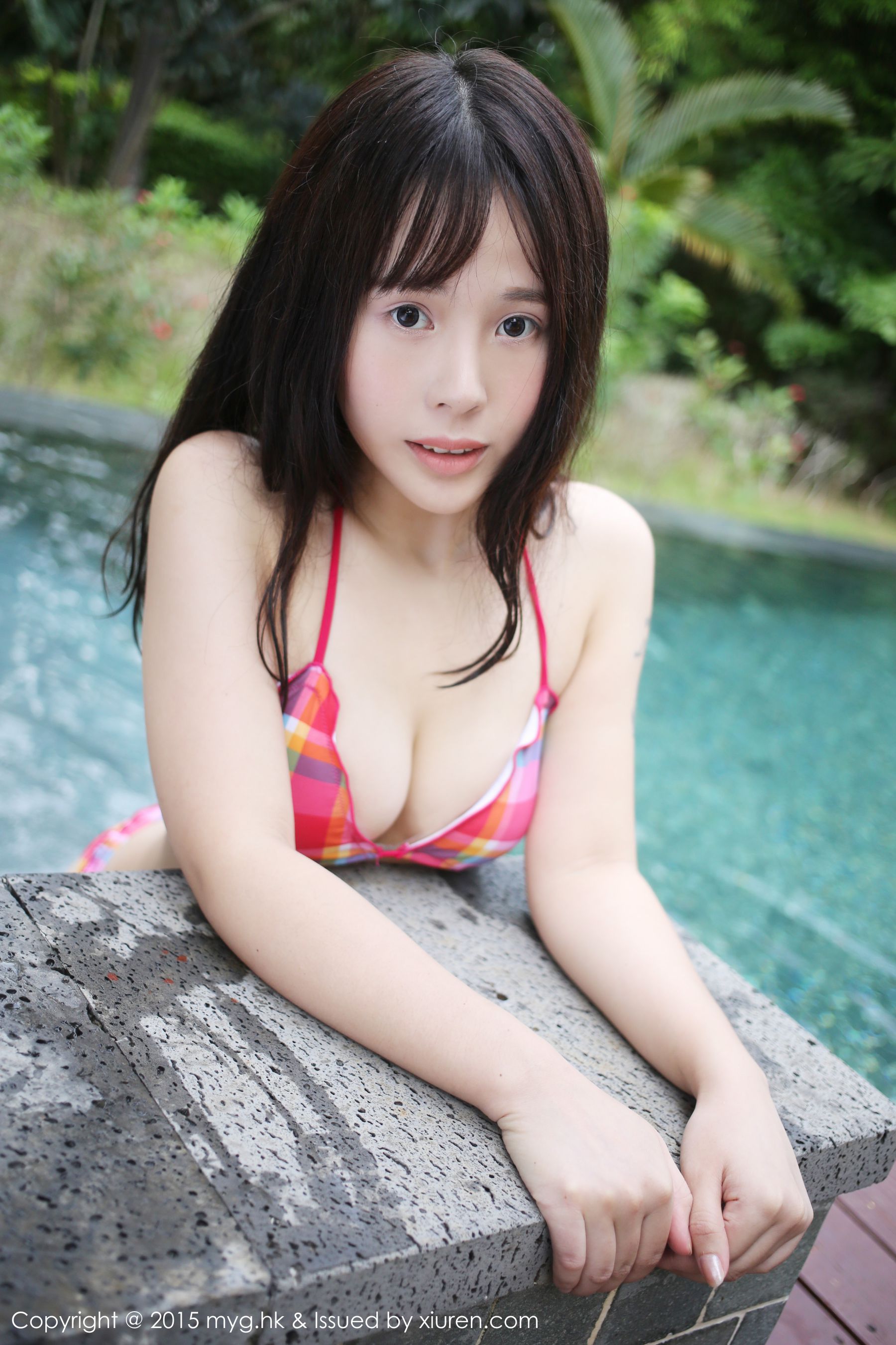 Evelyn艾莉《大胆比基尼湿身外拍》 [美媛馆MyGirl] Vol.186