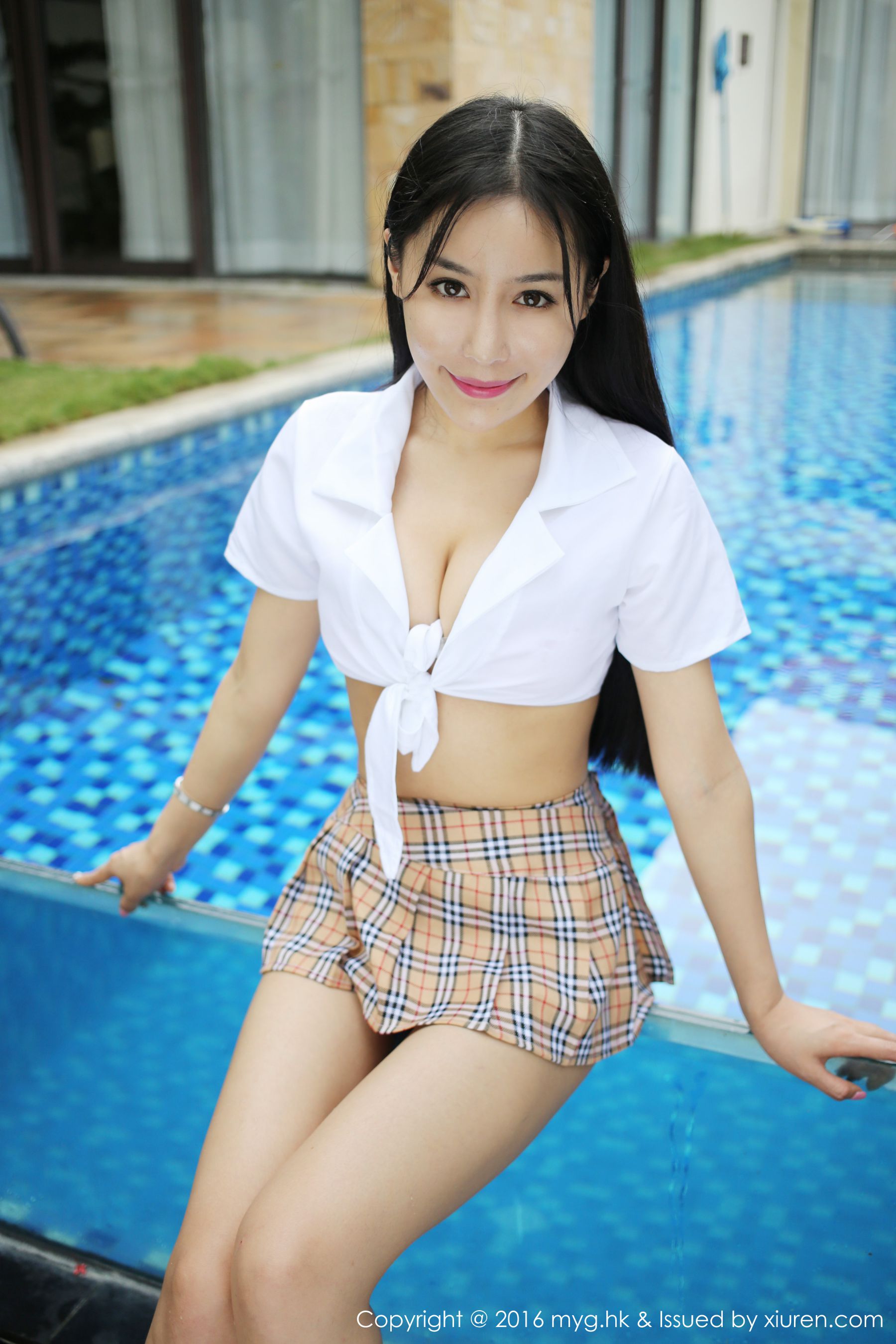 田芯娜Angel《性感美臀，精致长相，完美身材S曲线》 [美媛馆MyGirl] Vol.190