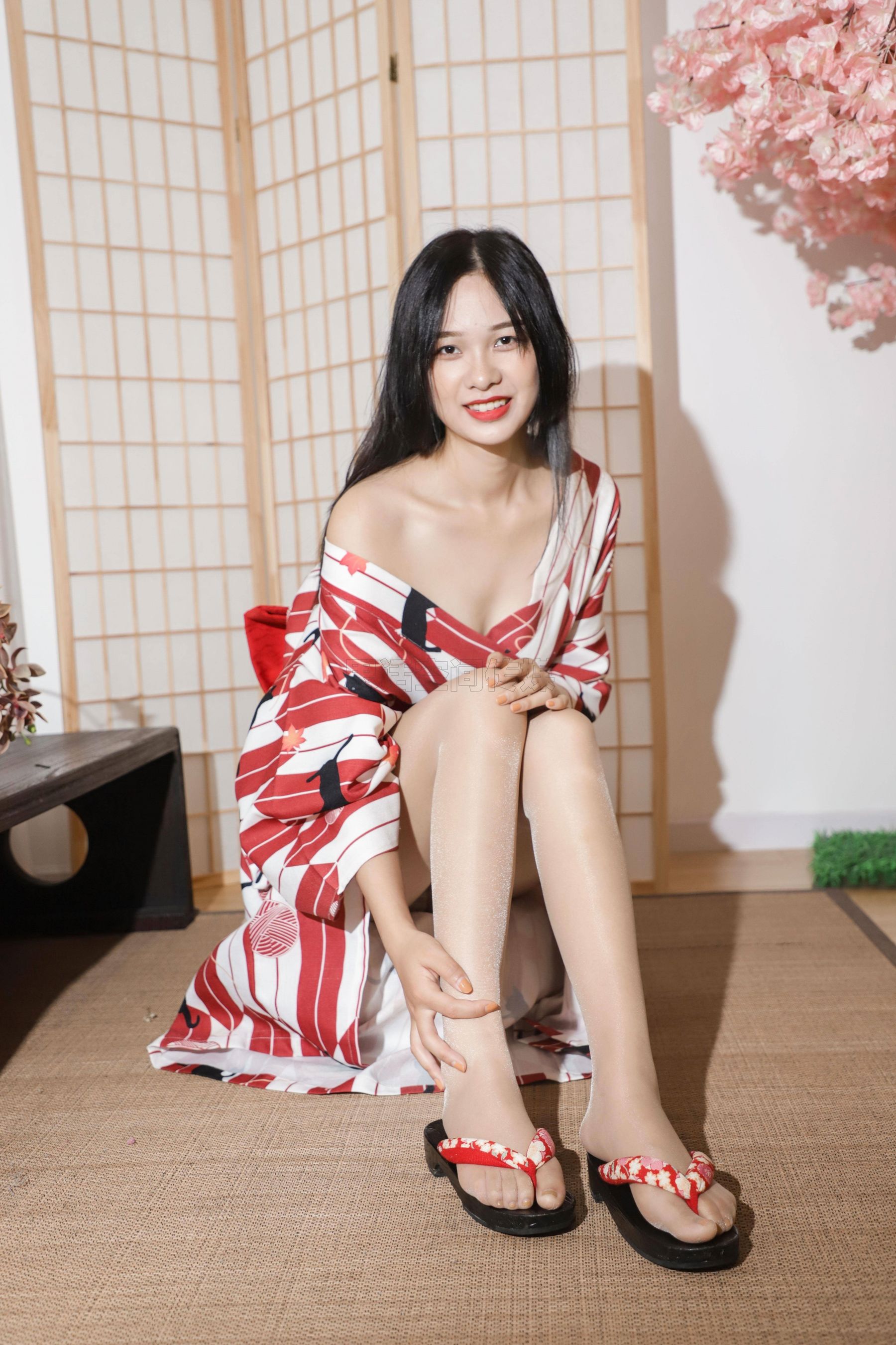 [思话SiHua] SJ034 橙子 一丝倾城