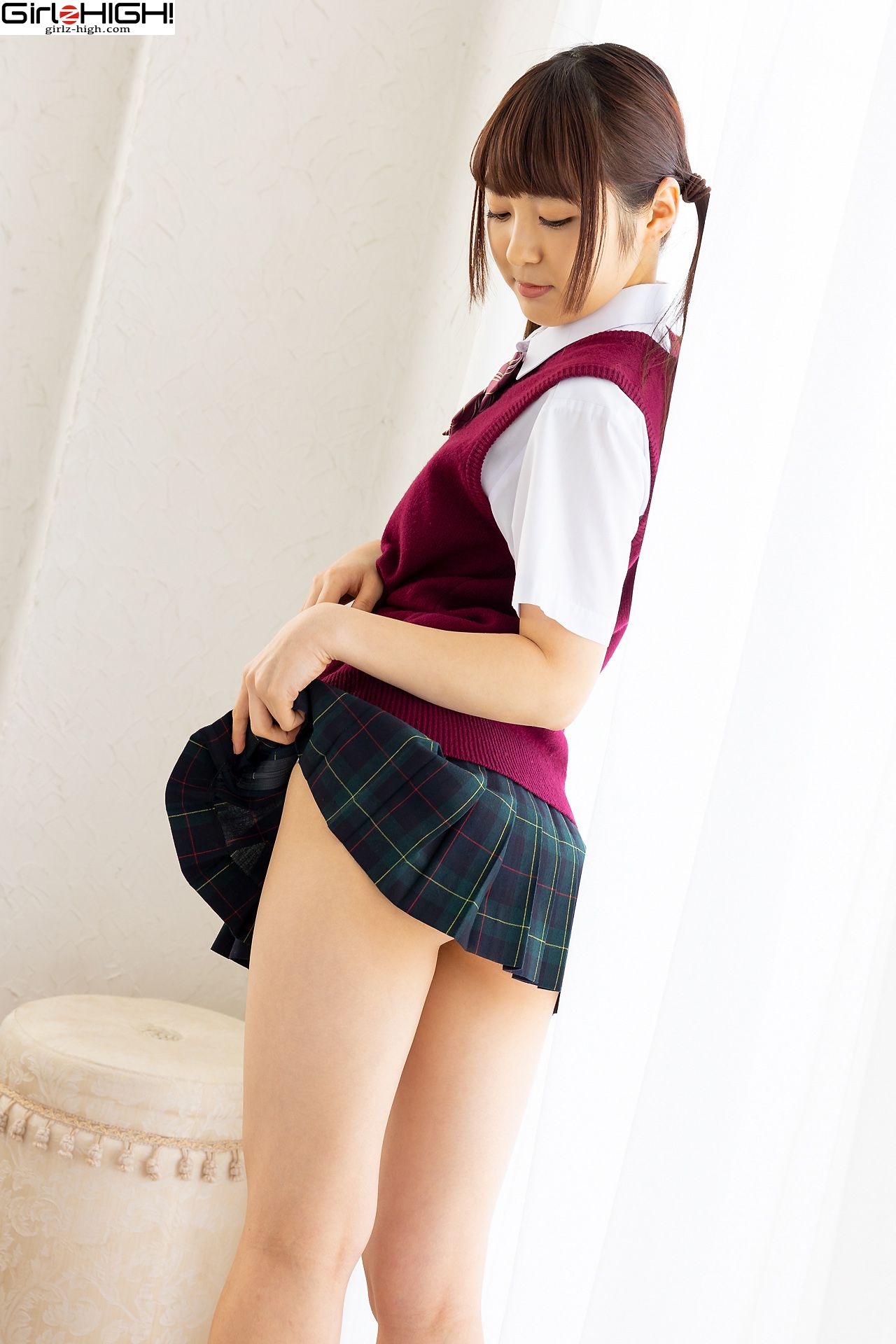 [Girlz-High] Ai Takanashi 高梨あい - ghwb_014_001