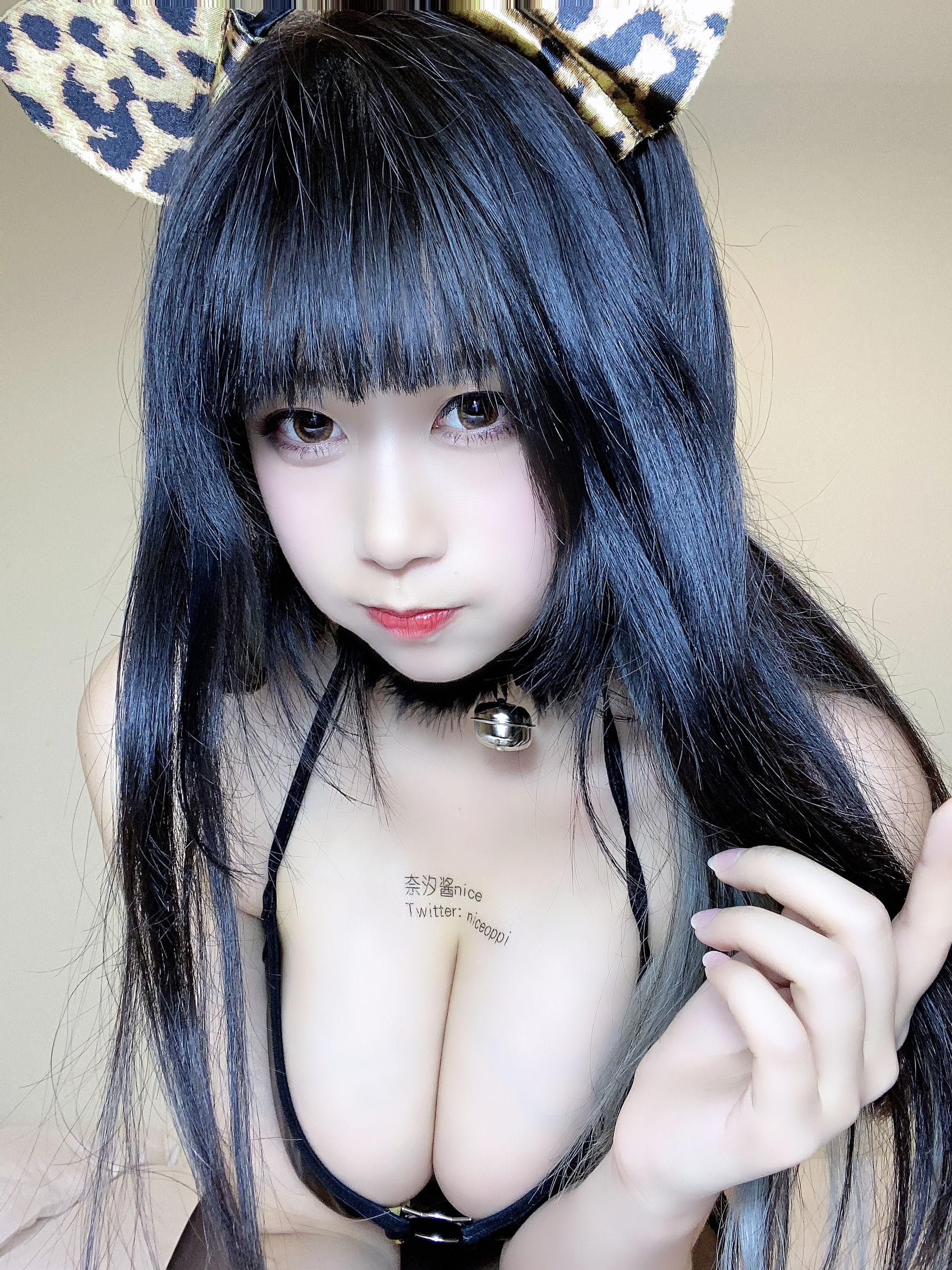 [网红COSER写真] 萌妹奈汐酱nice - 豹豹 奈汐吧！