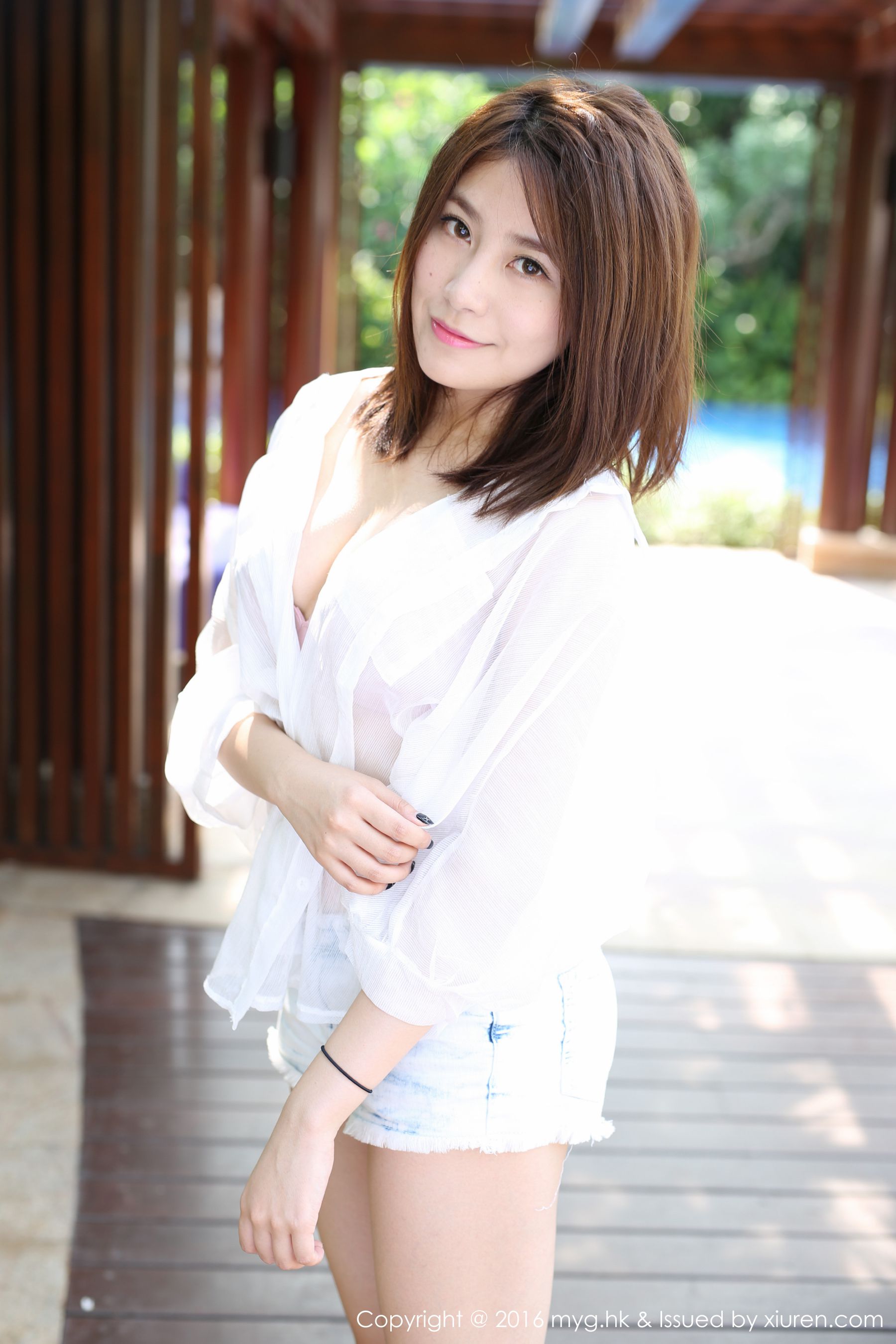 许诺Sabrina《楚楚可人、娇艳欲滴的女神》 [美媛馆MyGirl] Vol.223