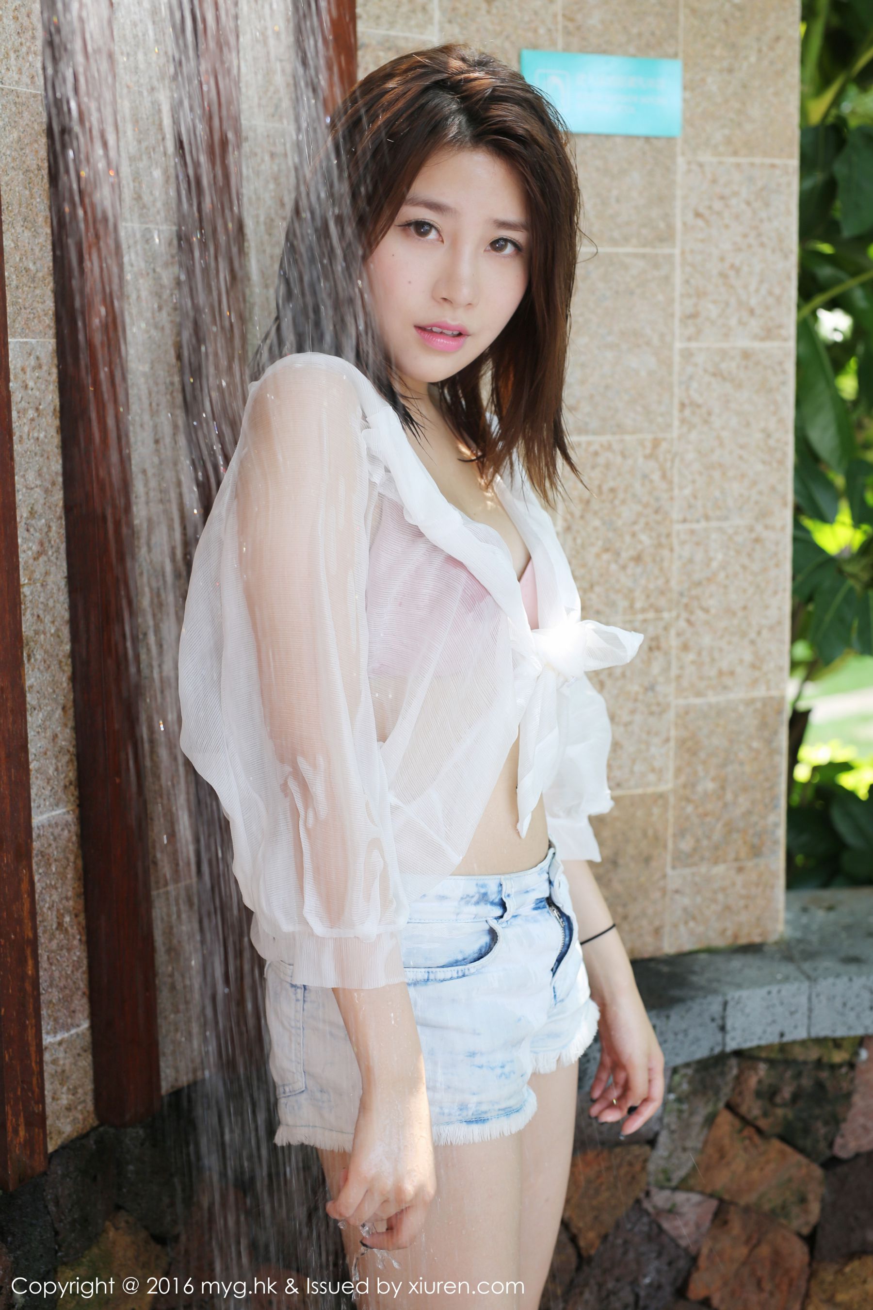 许诺Sabrina《楚楚可人、娇艳欲滴的女神》 [美媛馆MyGirl] Vol.223