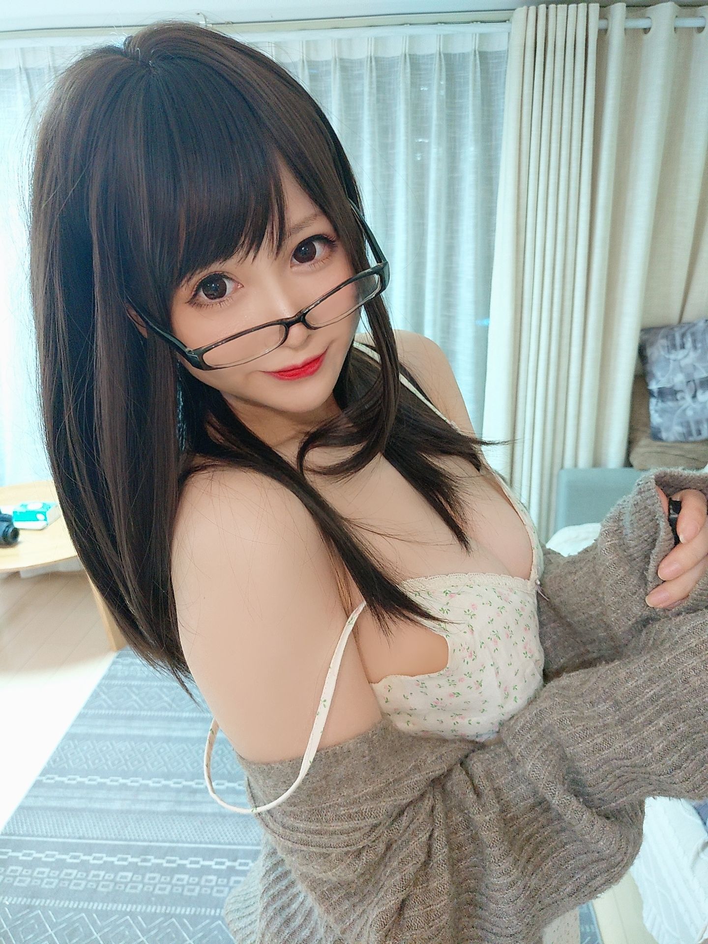 [网红COSER写真] 萌妹子Nyako喵子 - 妄想彼女との同棲生活 之 2组居家睡衣系列