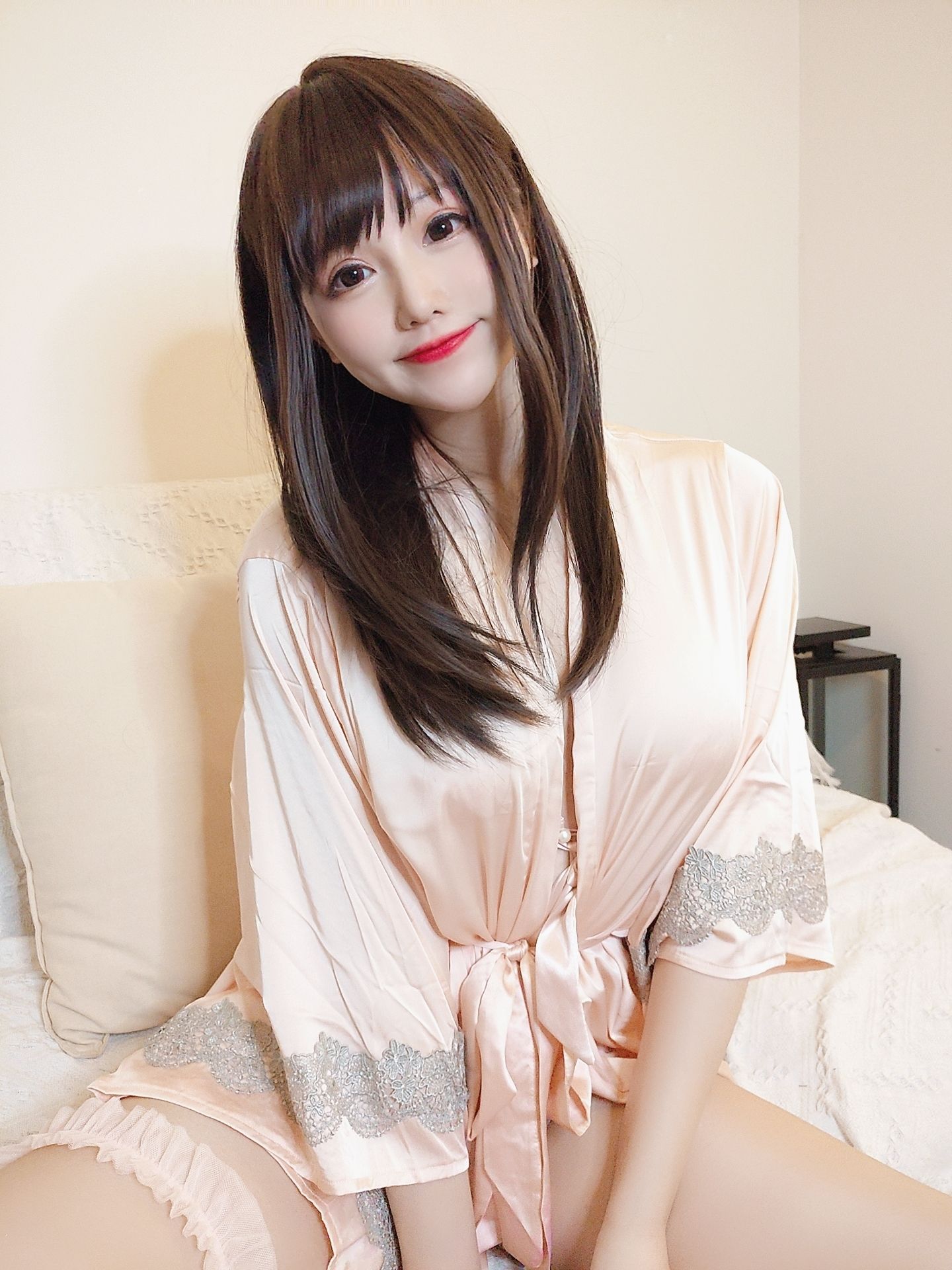 [网红COSER写真] 萌妹子Nyako喵子 - 妄想彼女との同棲生活 之 2组居家睡衣系列