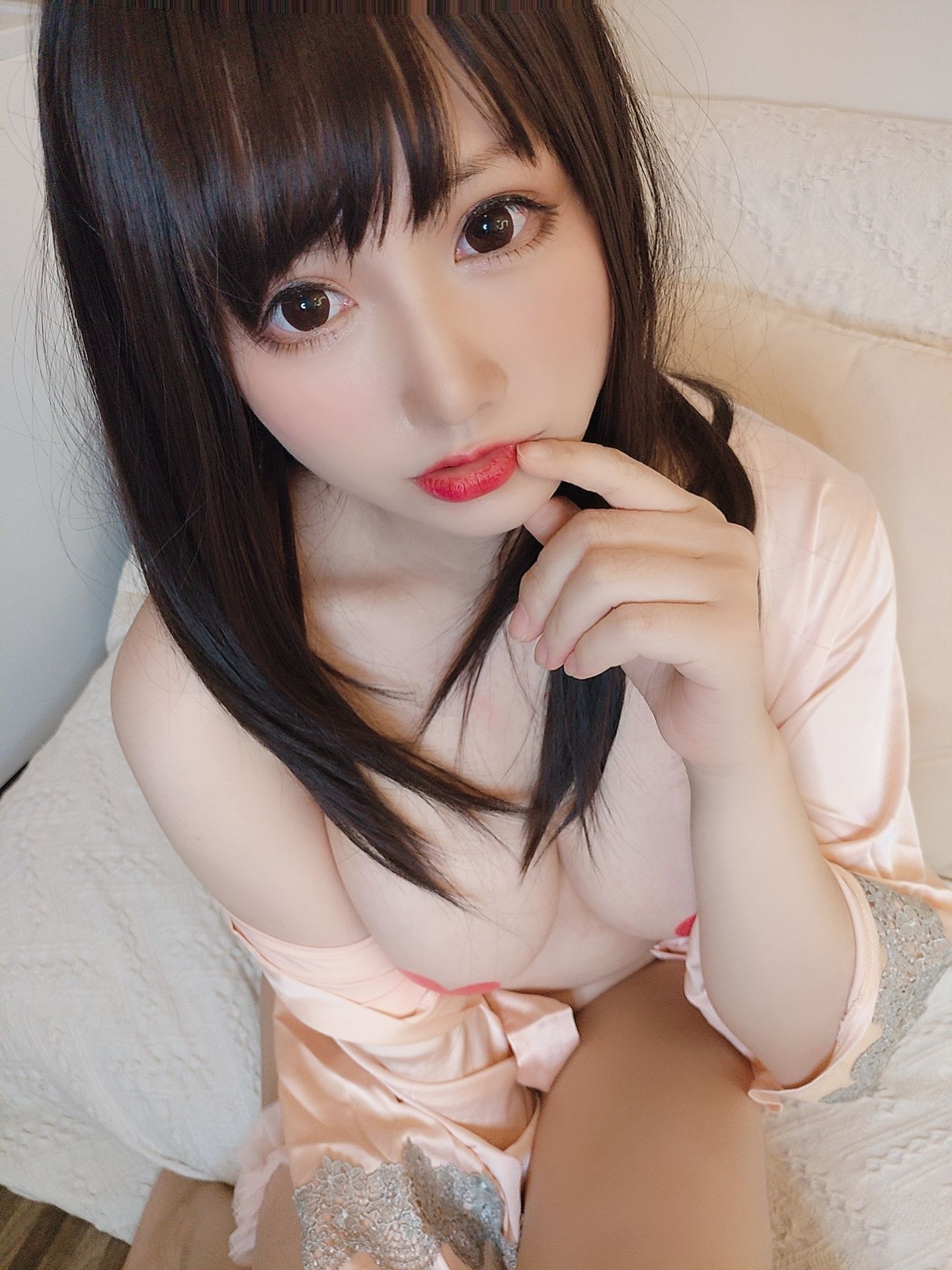 [网红COSER写真] 萌妹子Nyako喵子 - 妄想彼女との同棲生活 之 2组居家睡衣系列