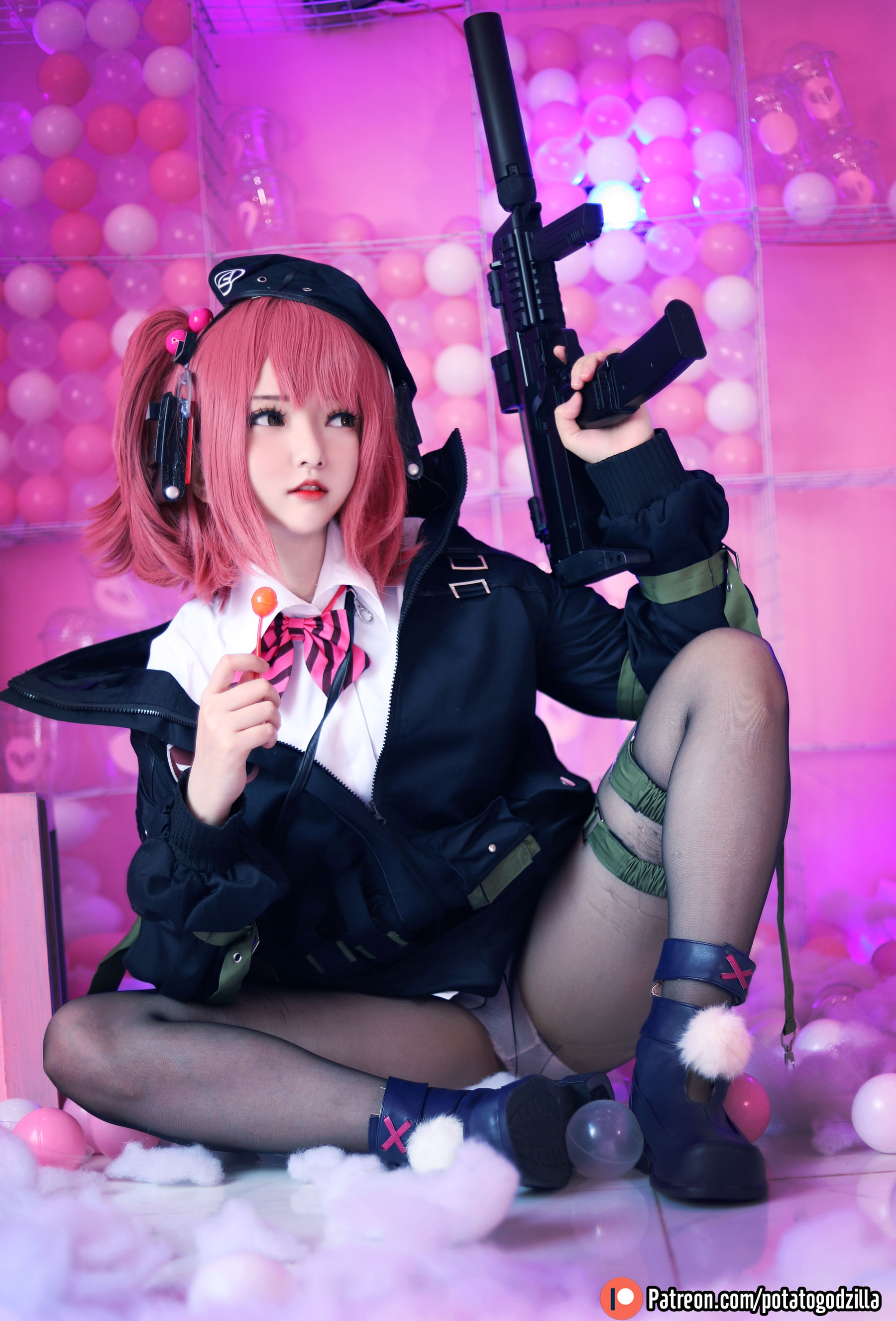 [网红COSER写真] Coser小姐姐Potato Godzilla - MP7 (Girls Frontline)