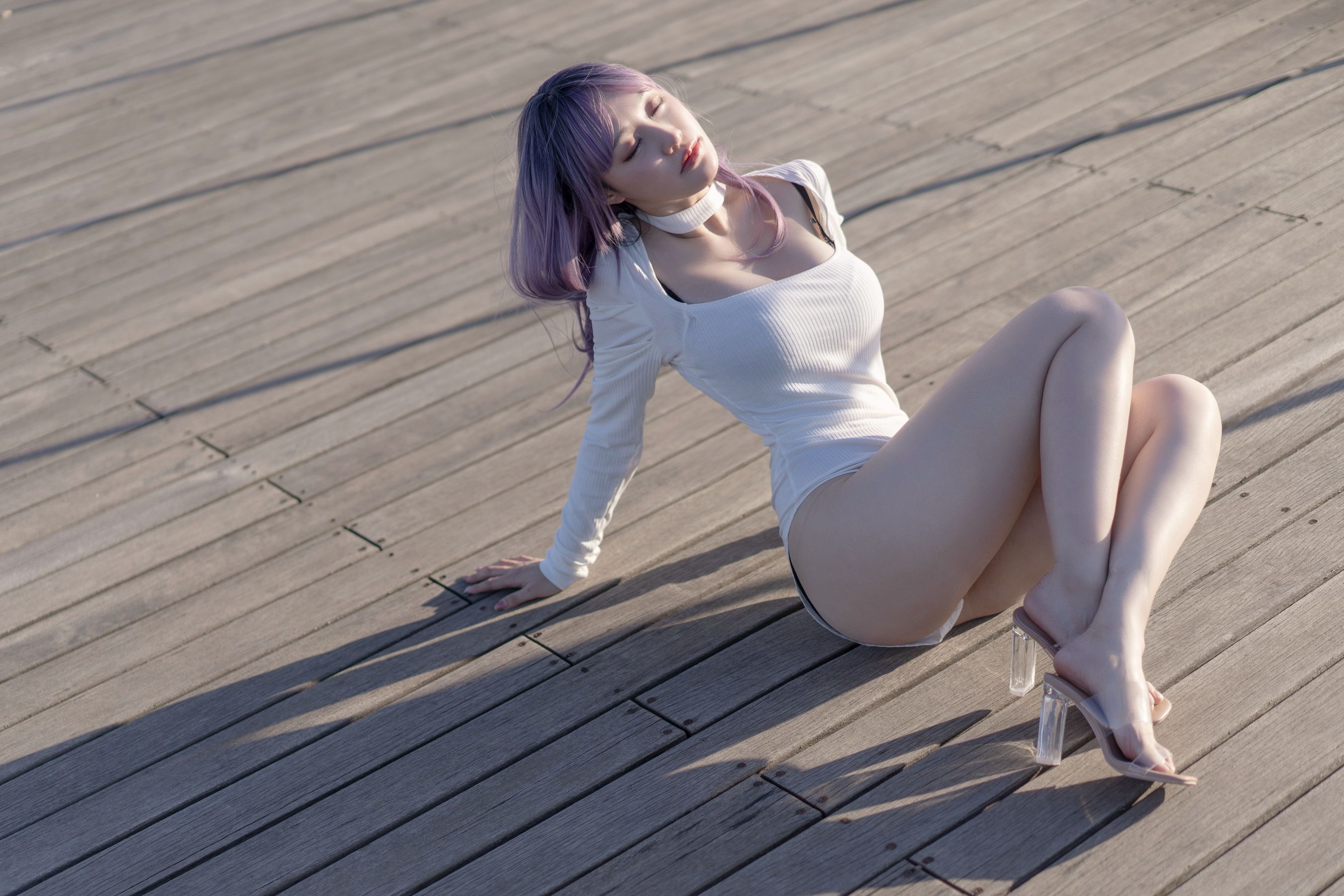 [网红COSER写真] 动漫博主脱尾巴Mizuki - 天台