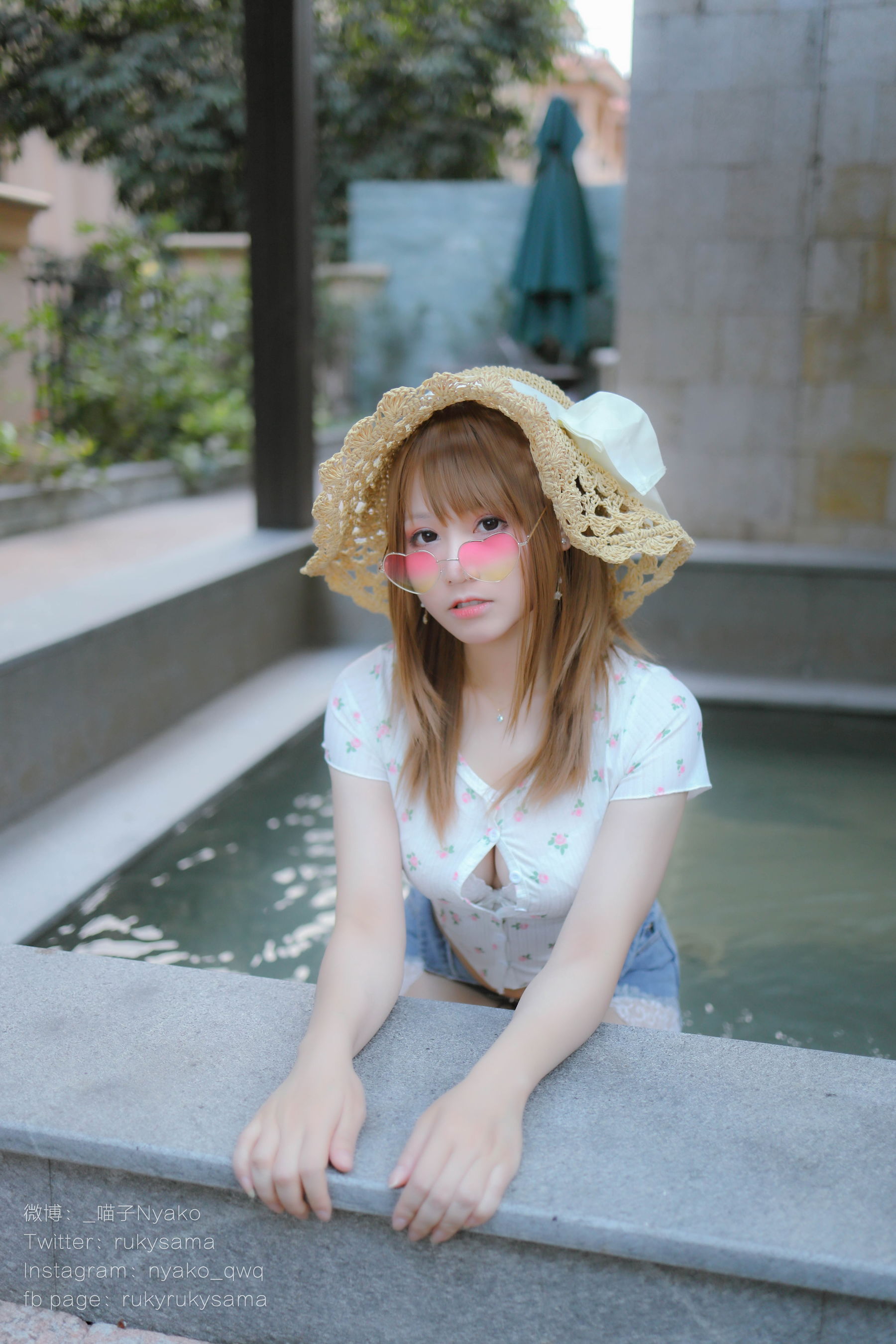 [网红COSER写真] 萌妹子Nyako喵子 - 温泉旅行