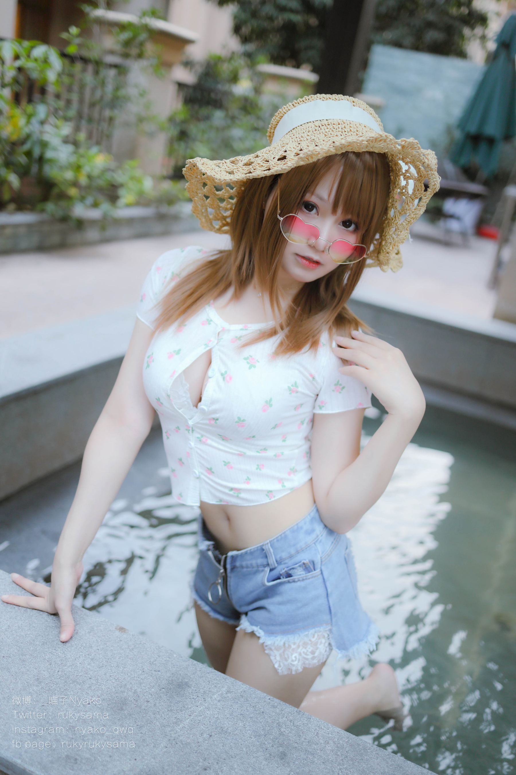 [网红COSER写真] 萌妹子Nyako喵子 - 温泉旅行