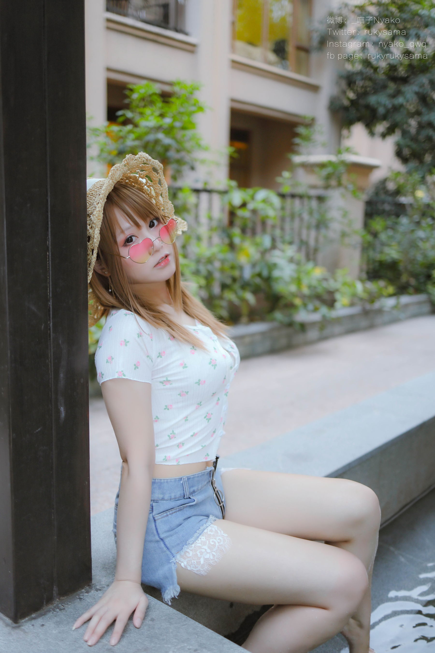 [网红COSER写真] 萌妹子Nyako喵子 - 温泉旅行