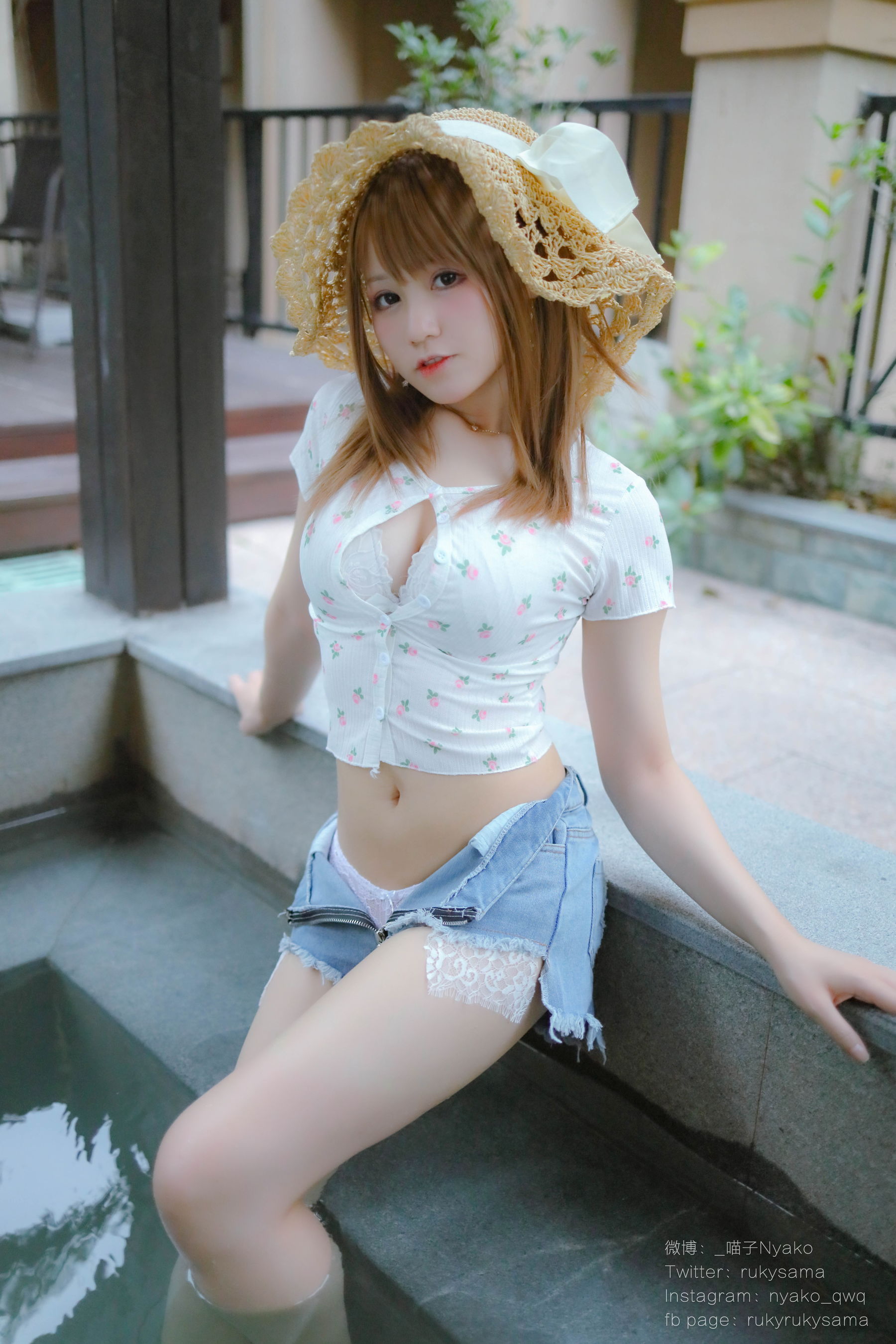 [网红COSER写真] 萌妹子Nyako喵子 - 温泉旅行